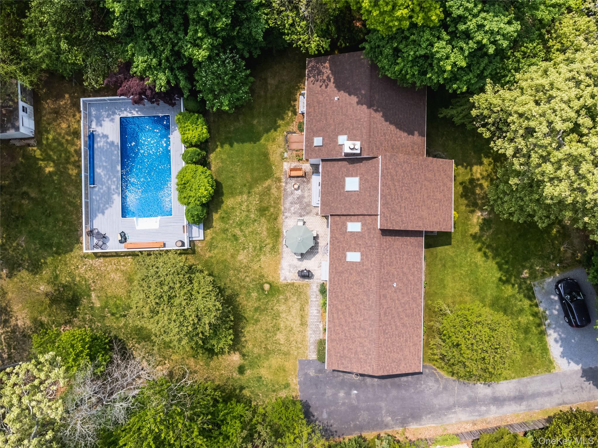 67 Belleview Avenue, Center Moriches, NY 11934