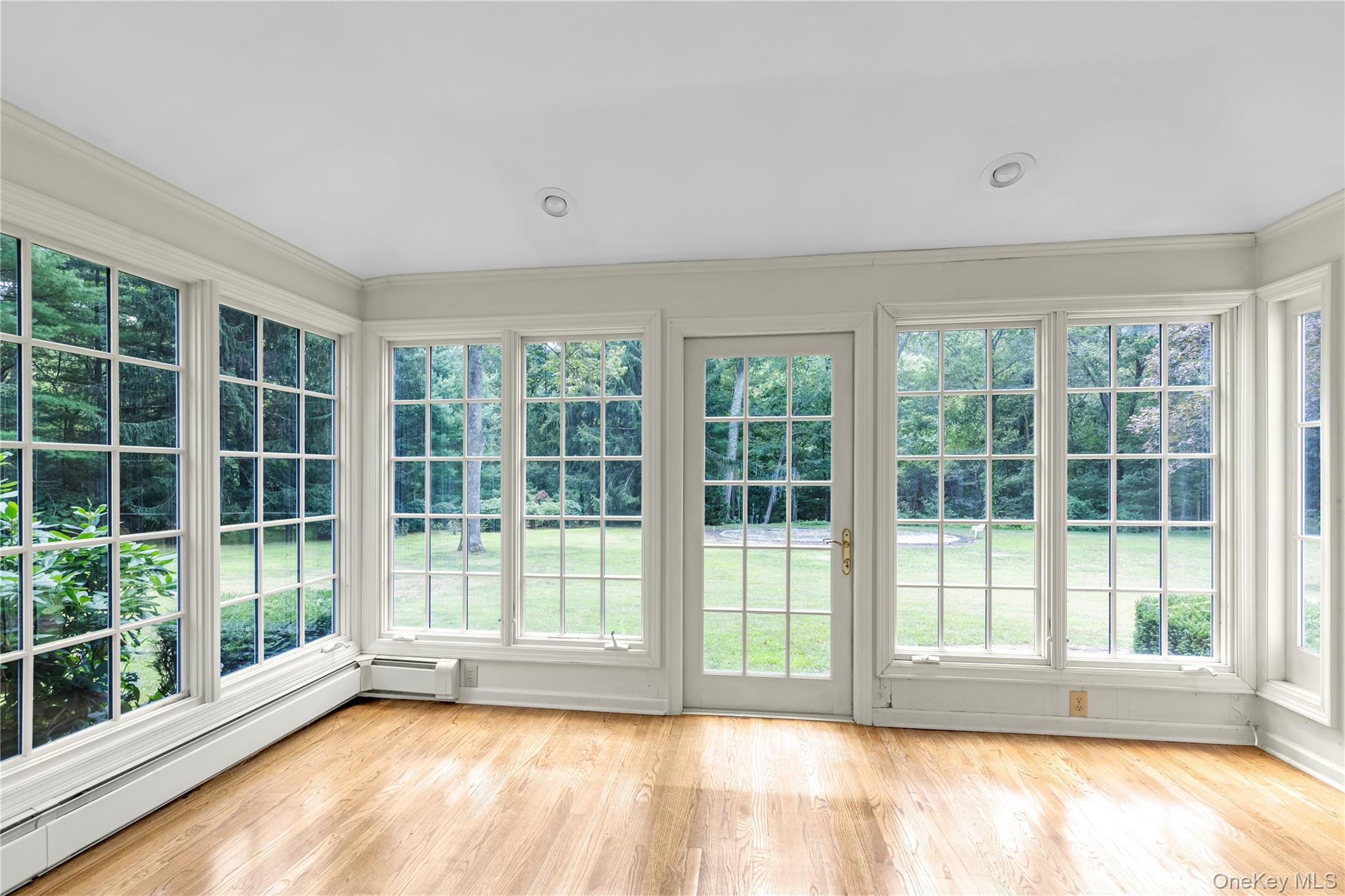 1233 The Knoll, Upper Brookville, NY 11771