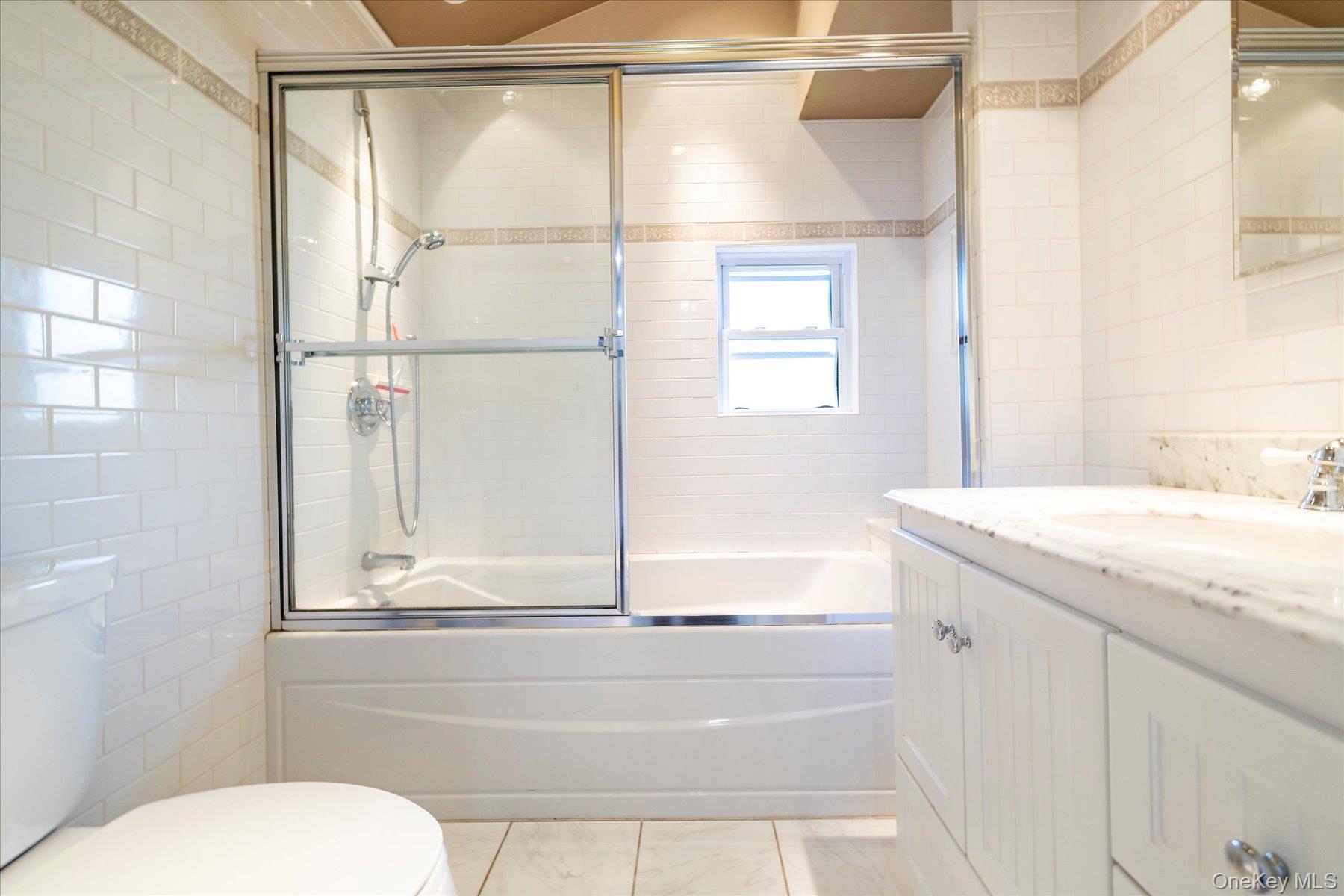 31 Alice Street, Merrick, NY 11566