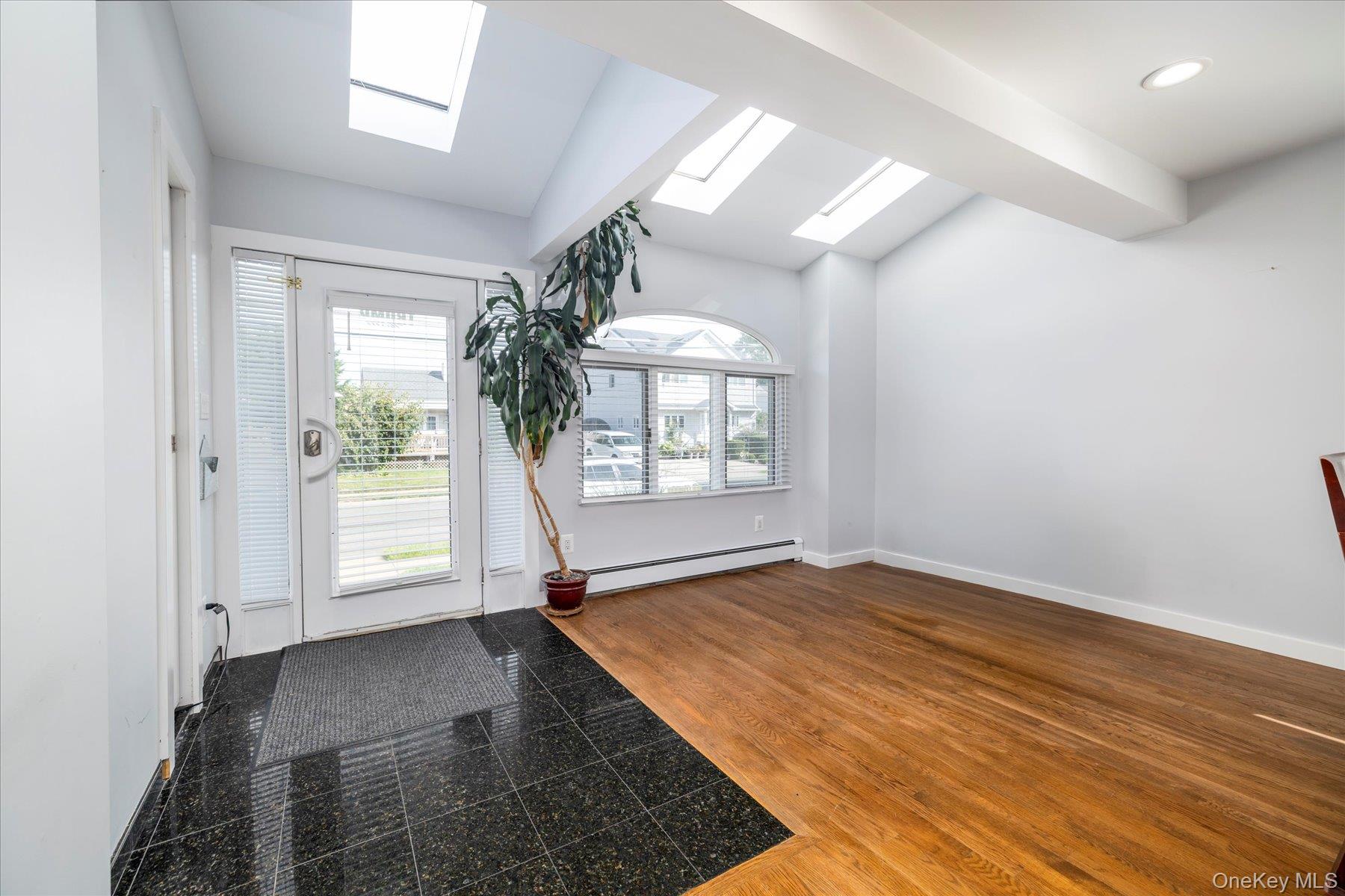 31 Alice Street, Merrick, NY 11566