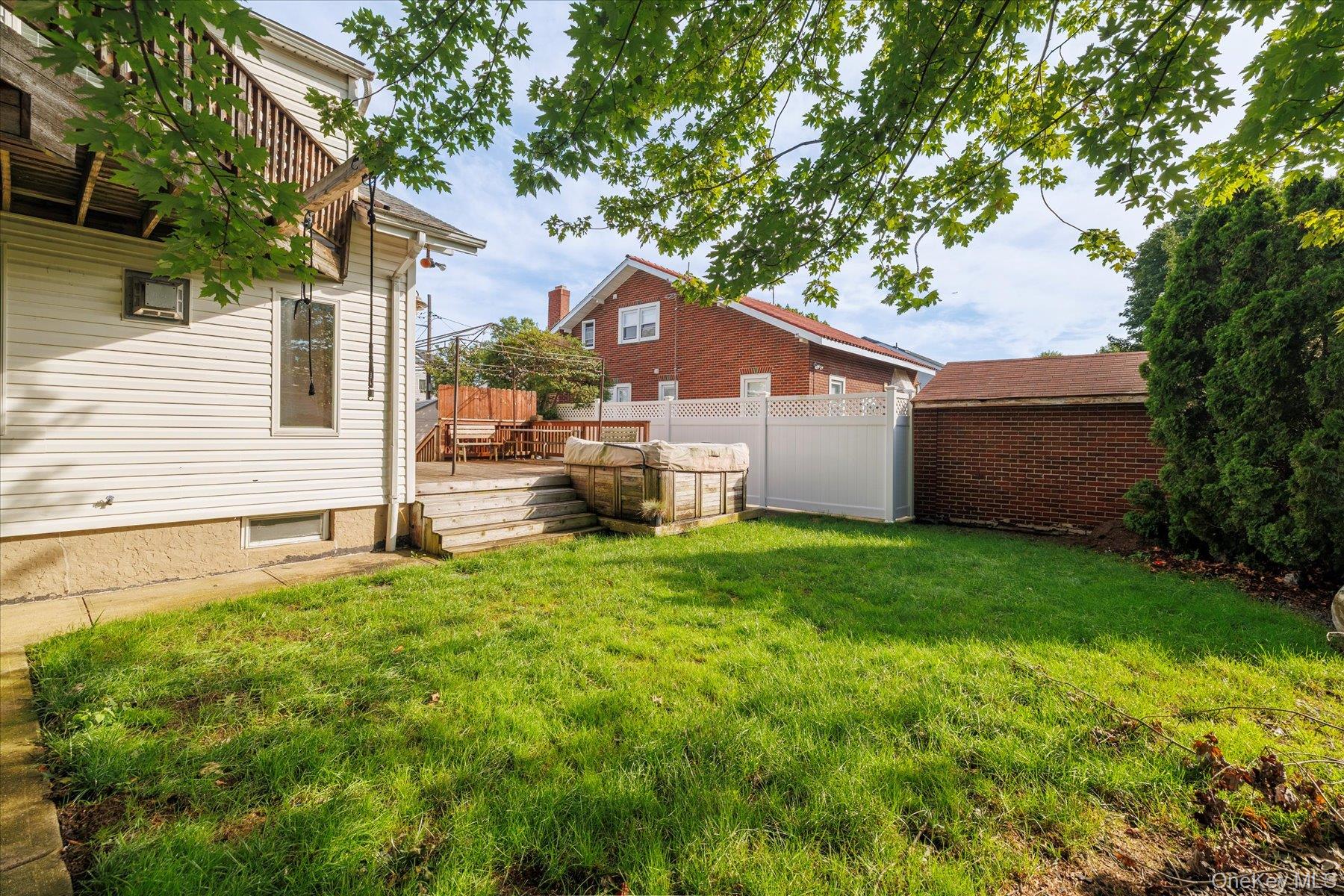 31 Alice Street, Merrick, NY 11566