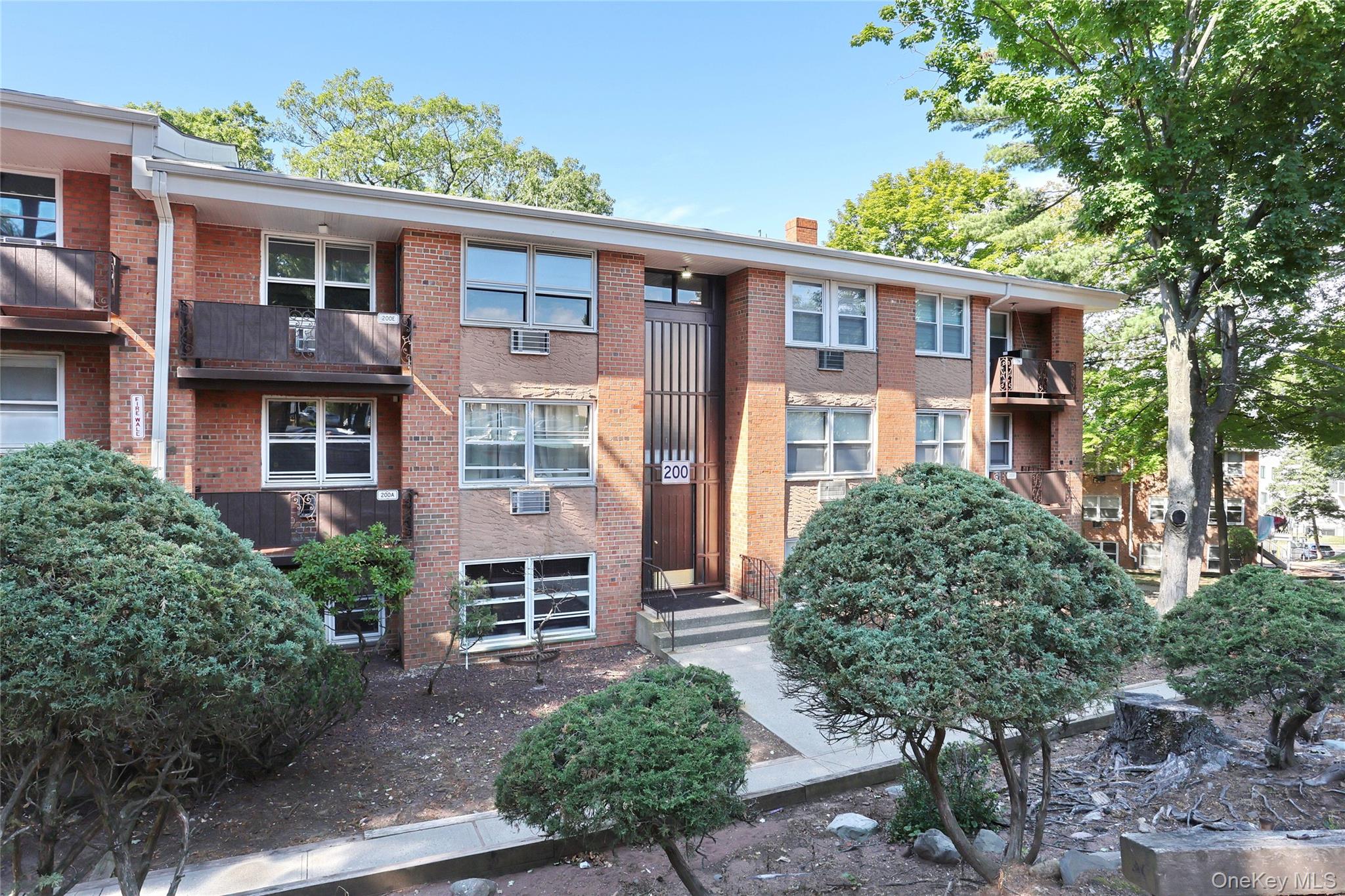 200 Kearsing Parkway # E, Monsey, NY 10952