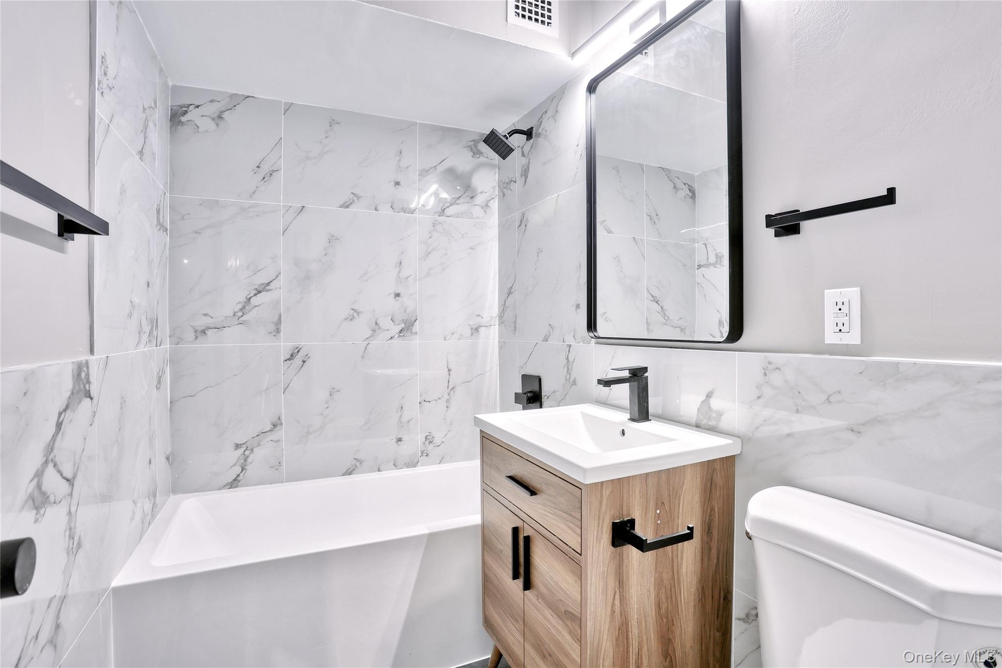 200 Kearsing Parkway # E, Monsey, NY 10952