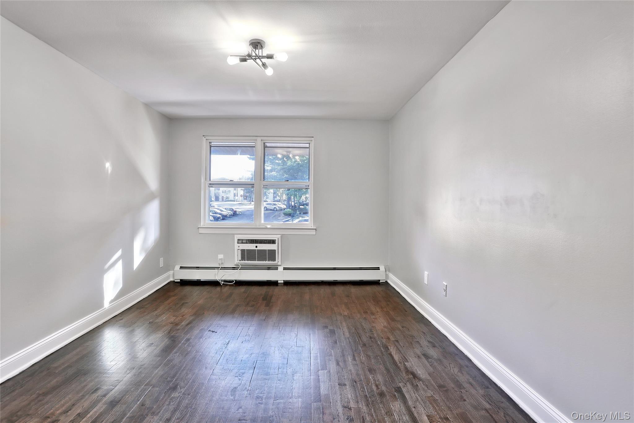 200 Kearsing Parkway # E, Monsey, NY 10952