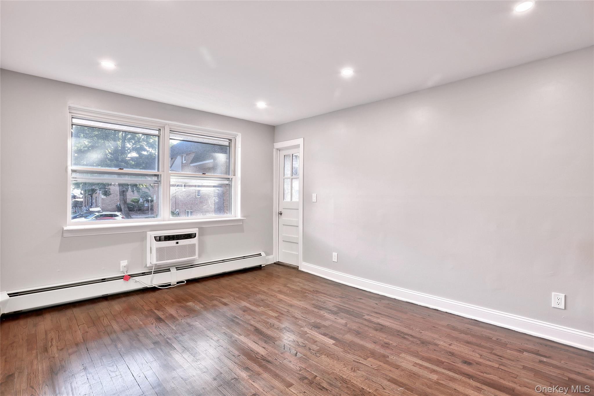 200 Kearsing Parkway # E, Monsey, NY 10952