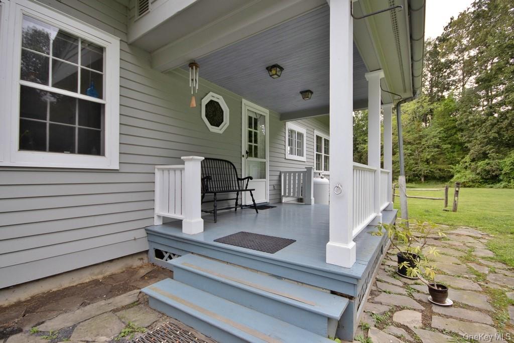 2586 Lucas Turnpike, High Falls, NY 12440