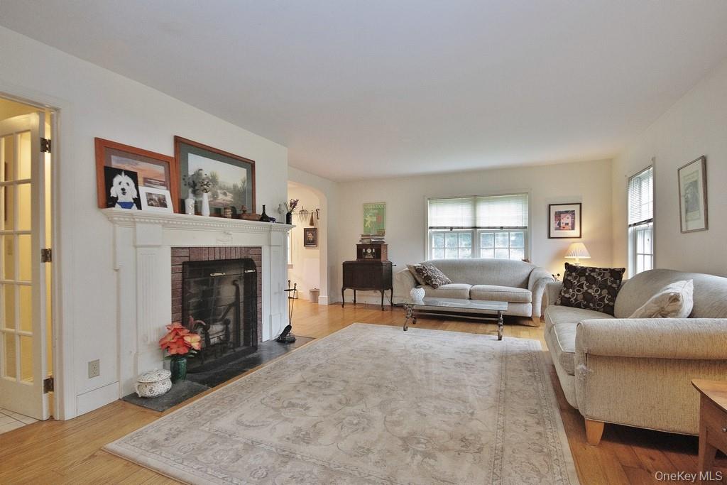 2586 Lucas Turnpike, High Falls, NY 12440