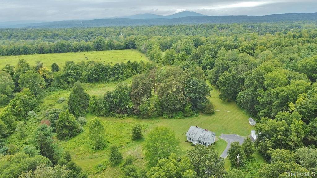 2586 Lucas Turnpike, High Falls, NY 12440