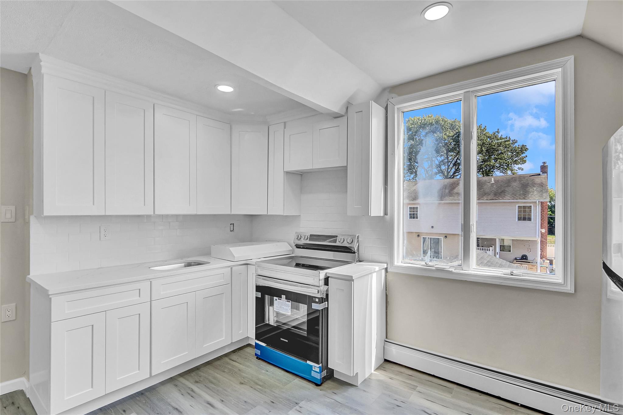 260 Cedar Court, Copiague, NY 11726