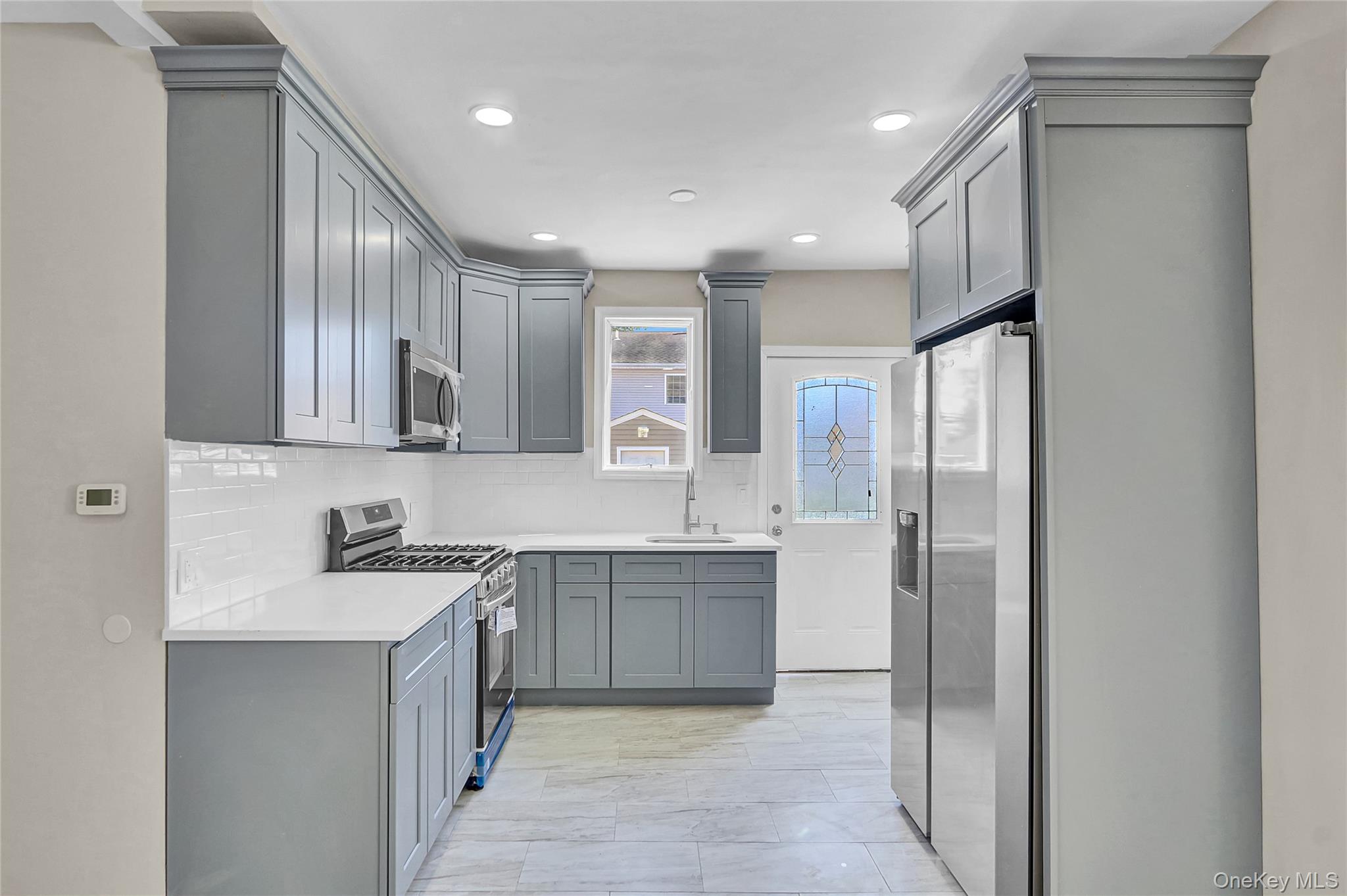 260 Cedar Court, Copiague, NY 11726