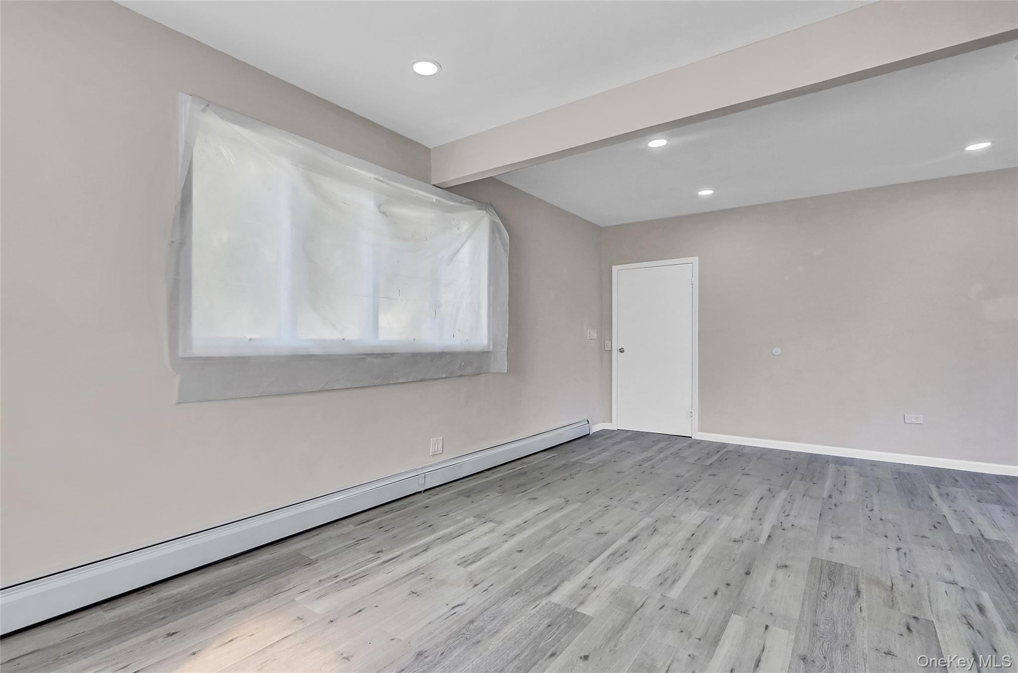 260 Cedar Court, Copiague, NY 11726