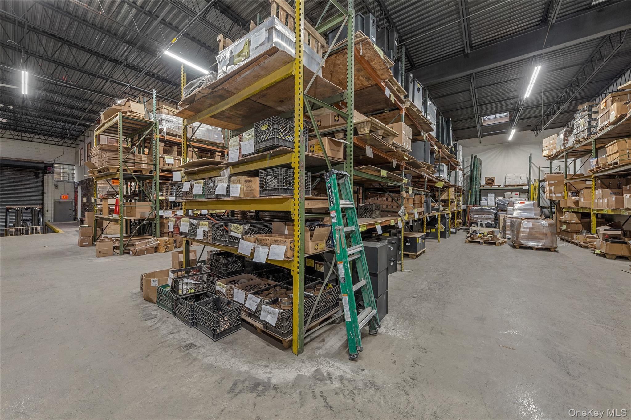 33-09 37th Avenue, Long Island City, NY 11101