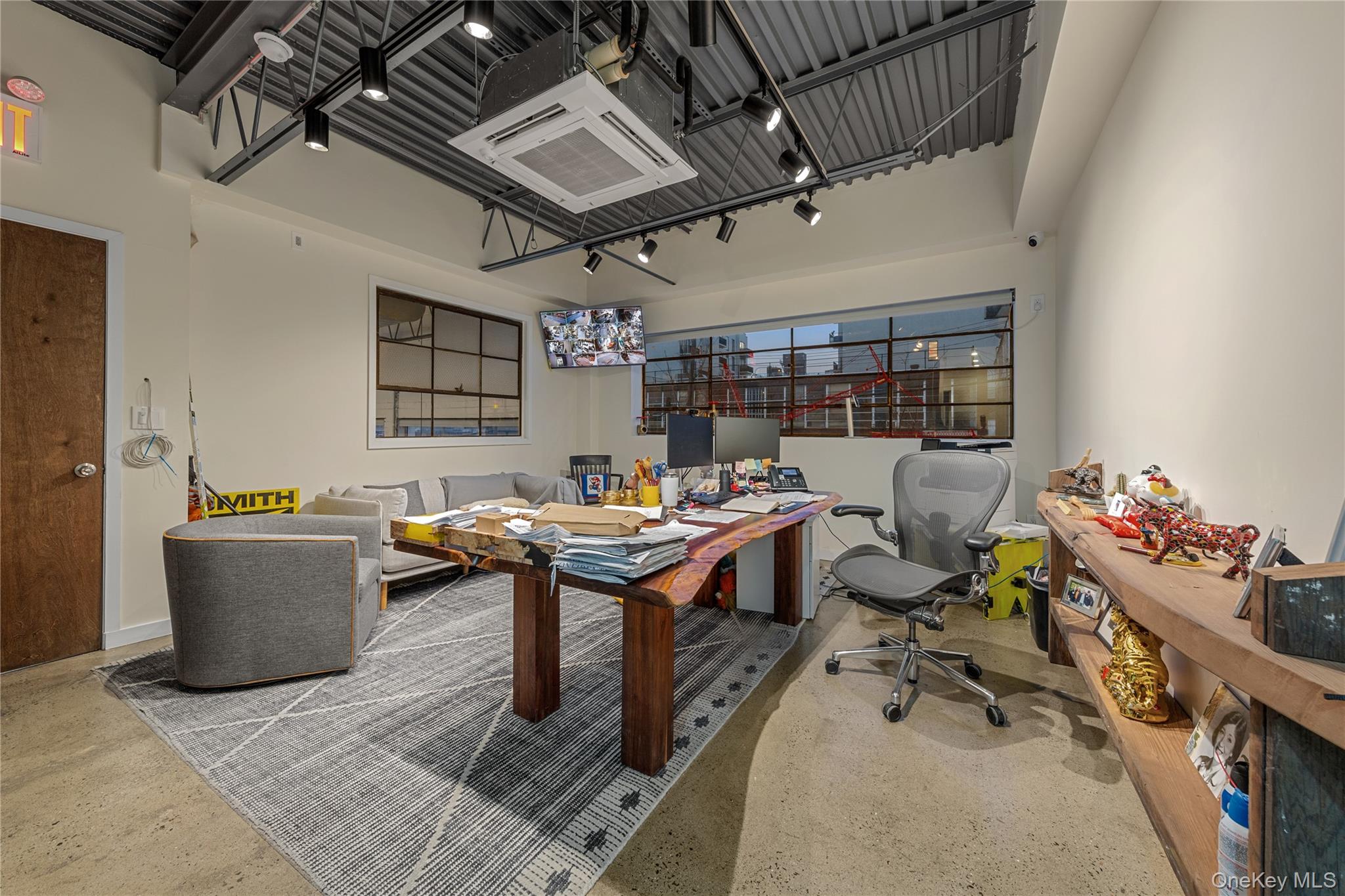 33-09 37th Avenue, Long Island City, NY 11101