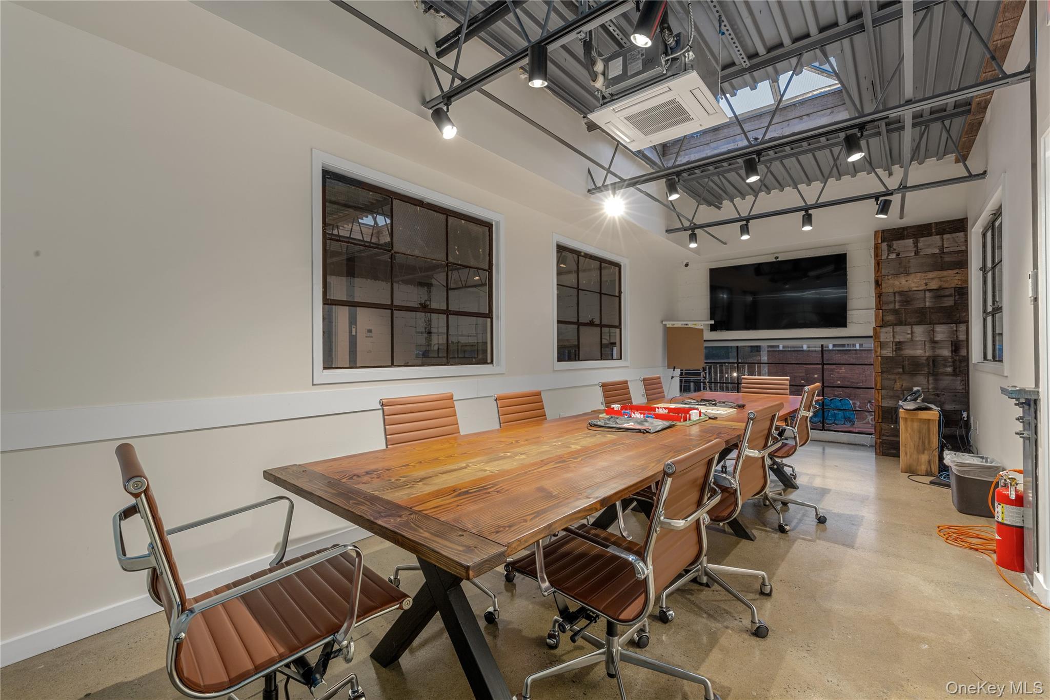 33-09 37th Avenue, Long Island City, NY 11101