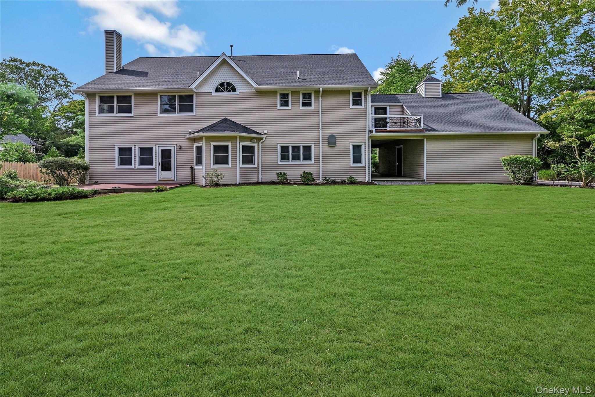 4 Skunk Hollow Road, Huntington, NY 11743