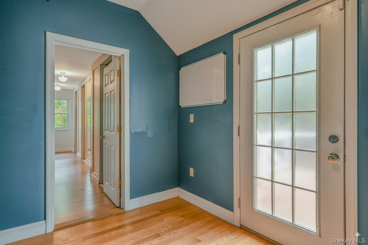 4 Skunk Hollow Road, Huntington, NY 11743