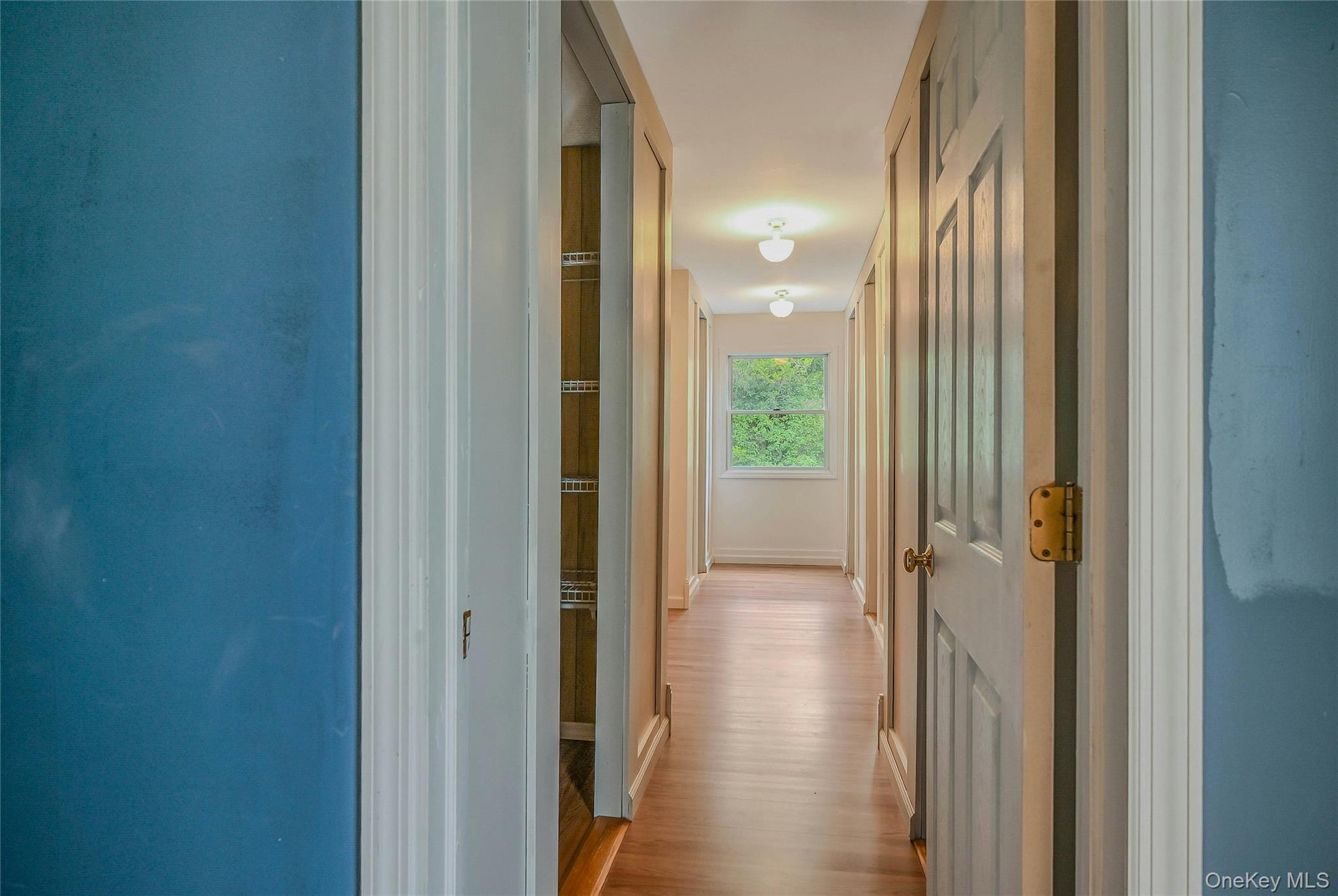 4 Skunk Hollow Road, Huntington, NY 11743