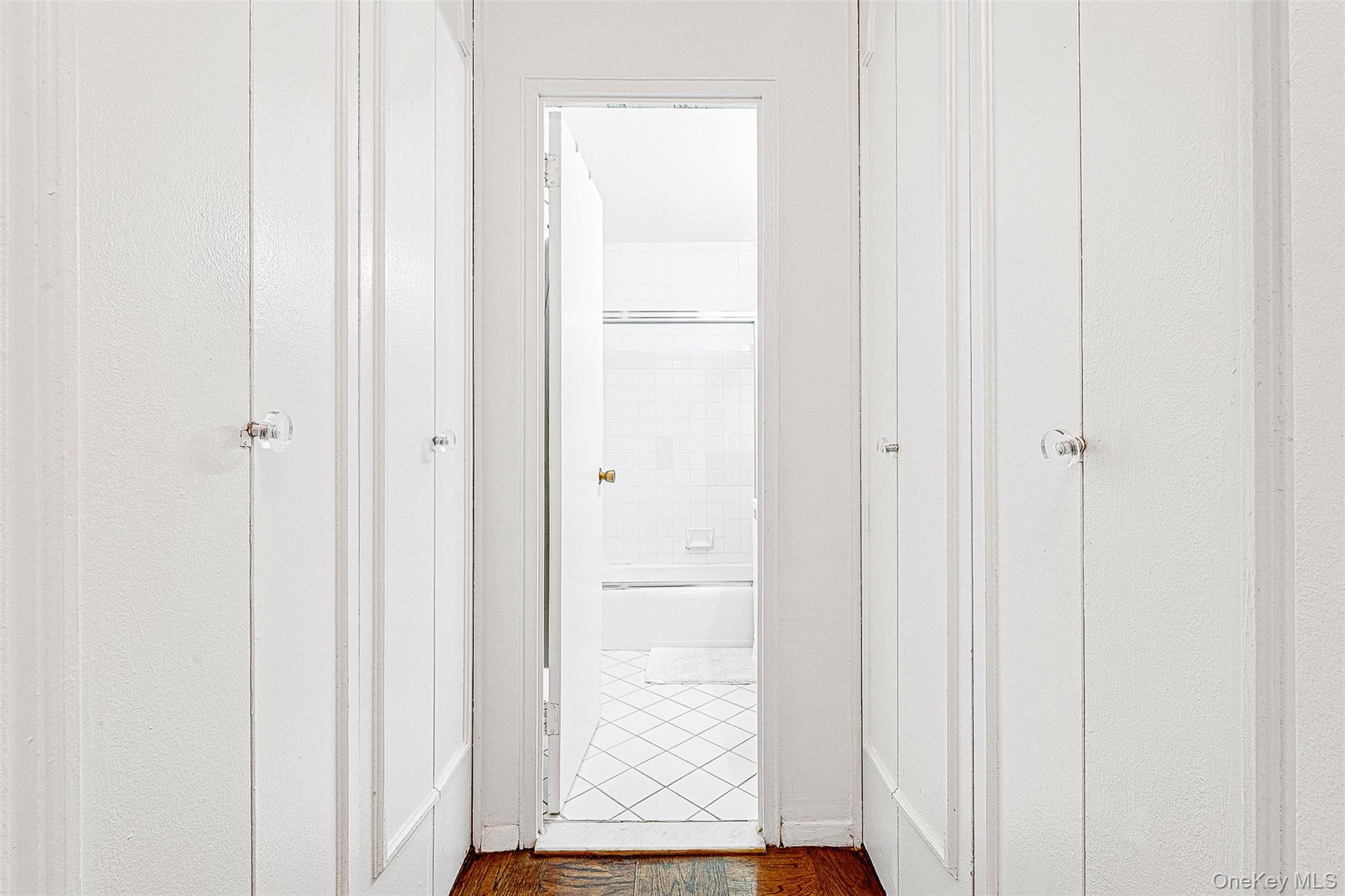 110-11 Queens Boulevard # 3L, Forest Hills, NY 11375