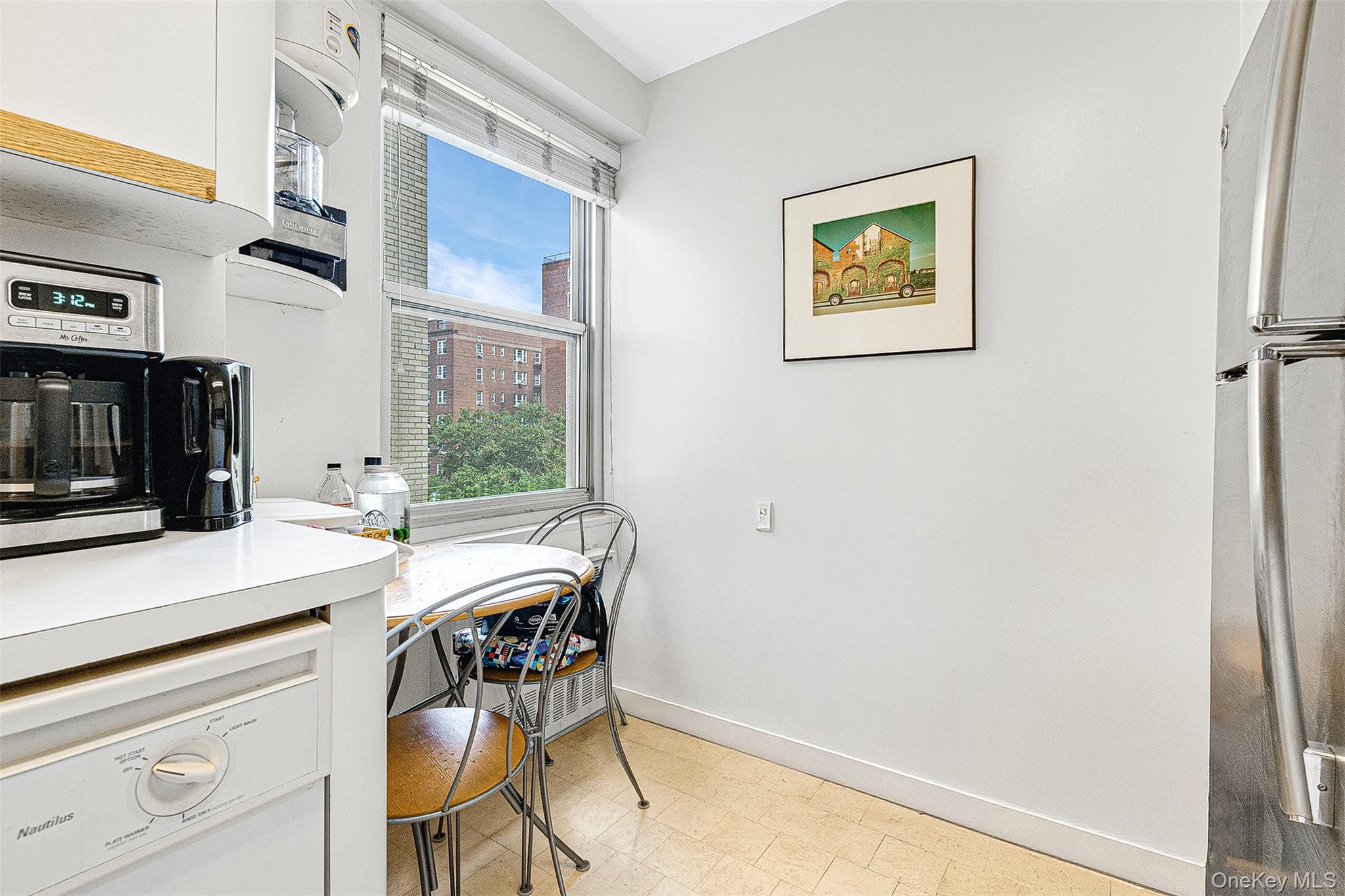 110-11 Queens Boulevard # 3L, Forest Hills, NY 11375