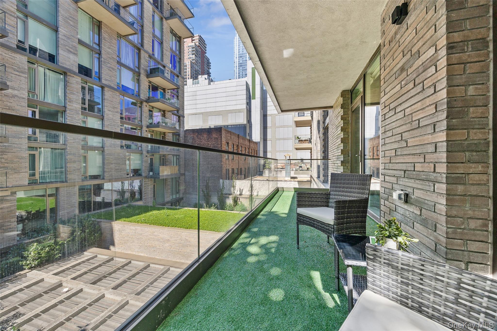 505 W 43rd Street # 3E, New York (Manhattan), NY 10036