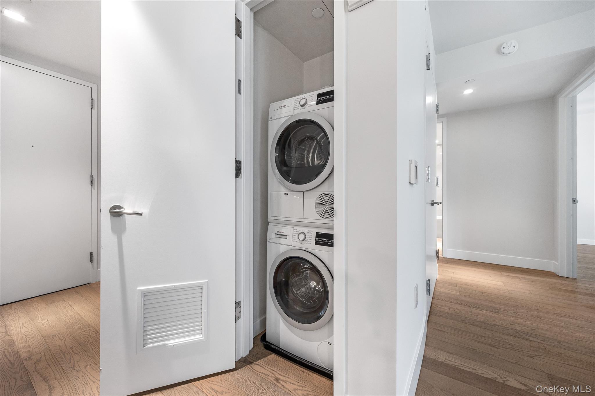 505 W 43rd Street # 3E, New York (Manhattan), NY 10036