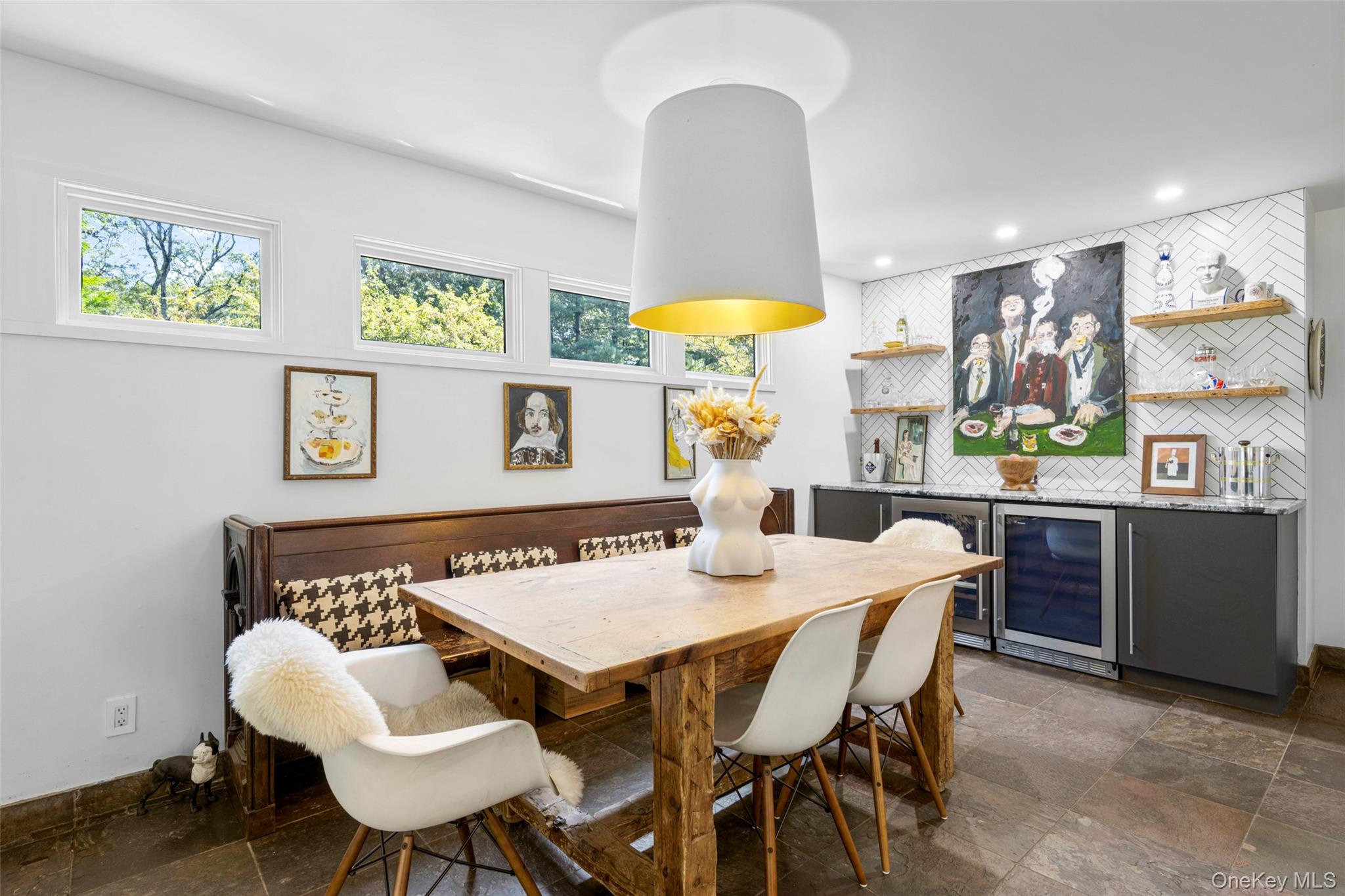 14 Leatherstocking Lane, Mamaroneck, NY 10543