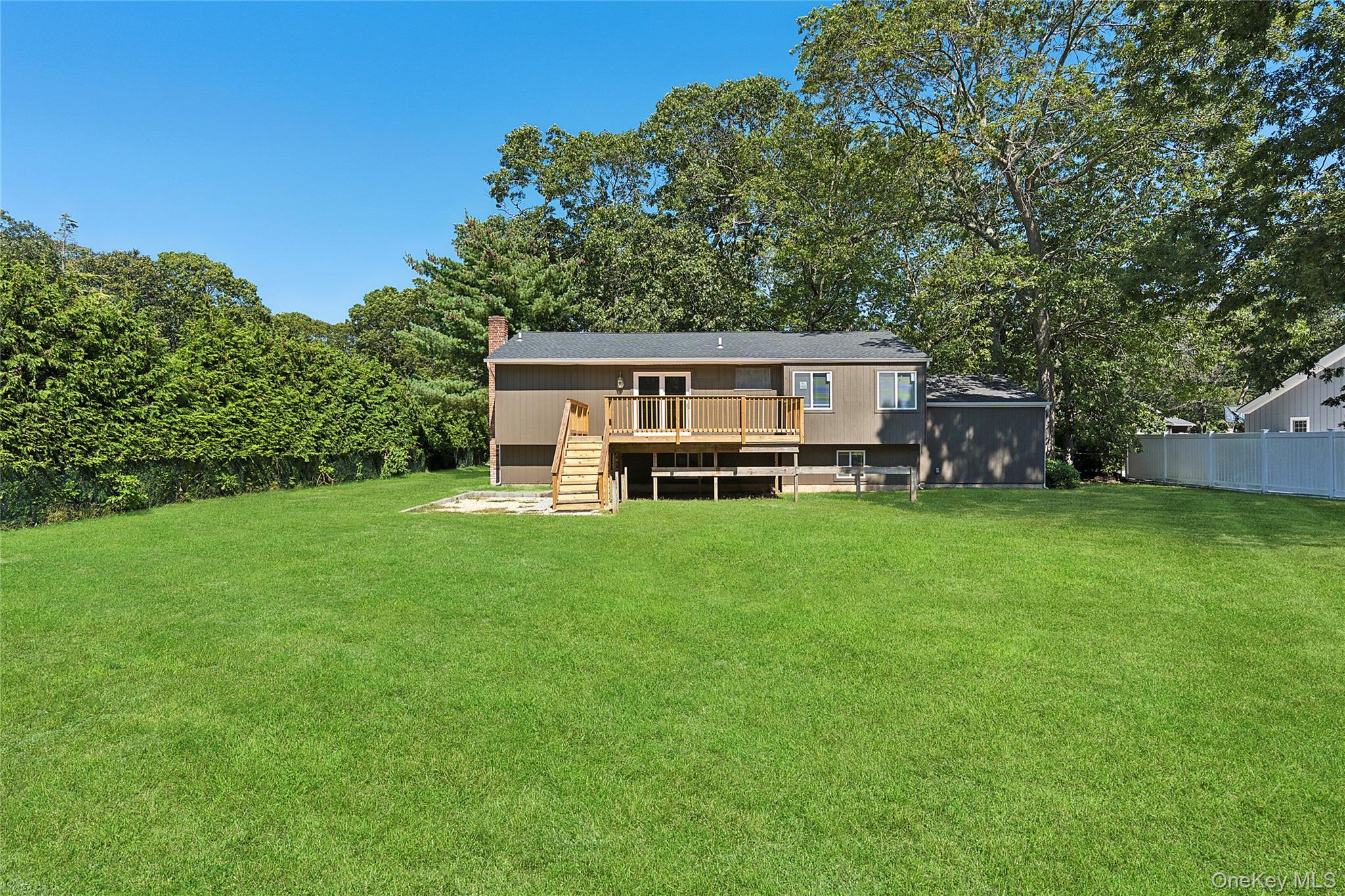 133 Trout Brook Lane, Aquebogue, NY 11931