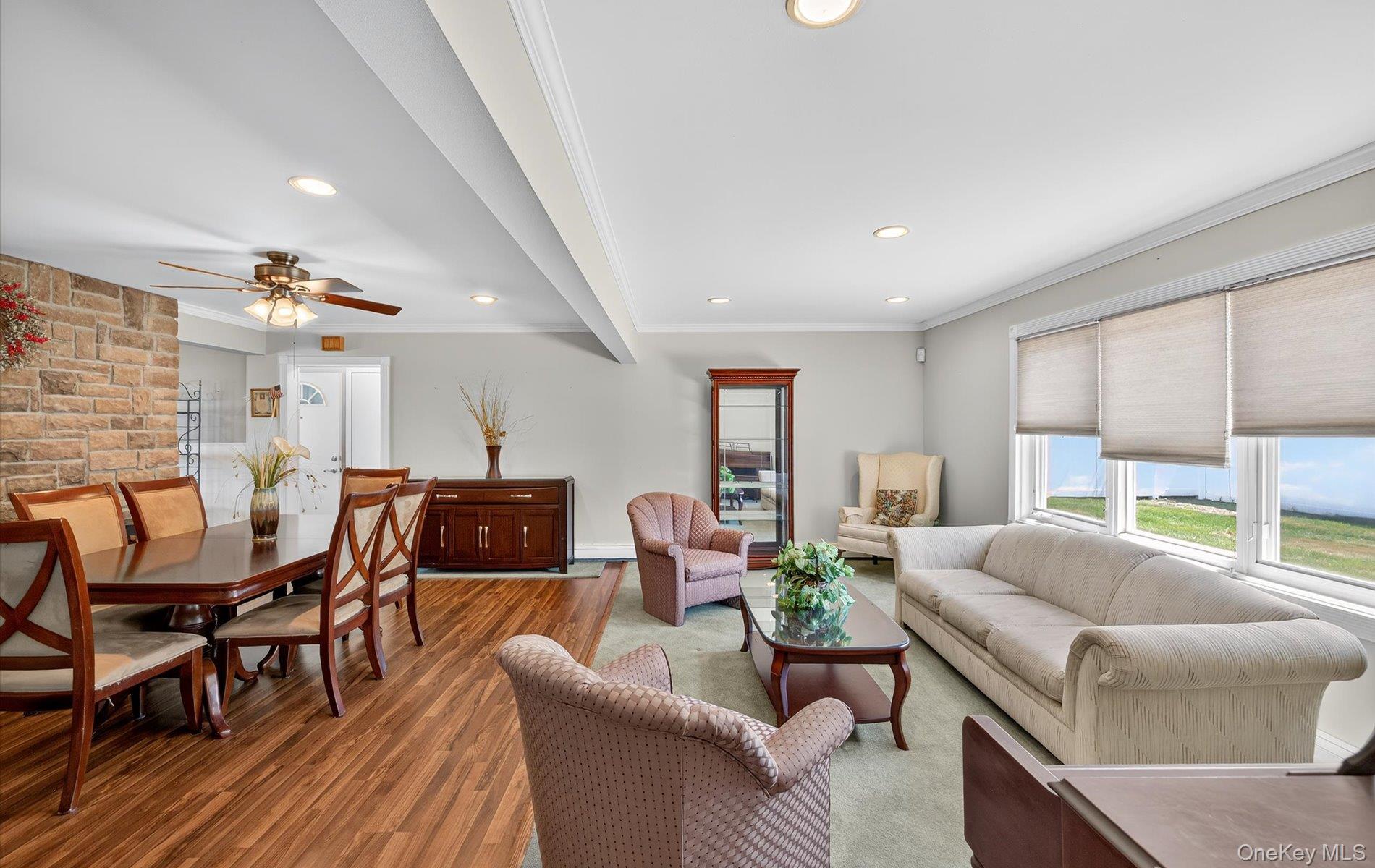 22 Twin Lane N, Wantagh, NY 11793