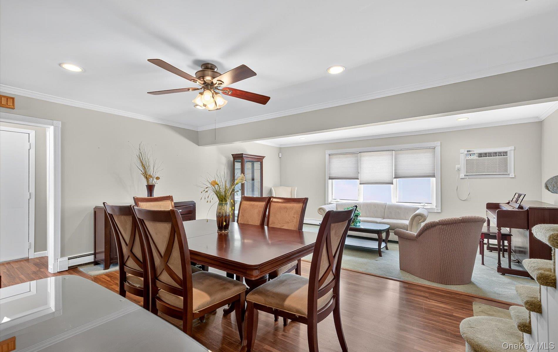 22 Twin Lane N, Wantagh, NY 11793