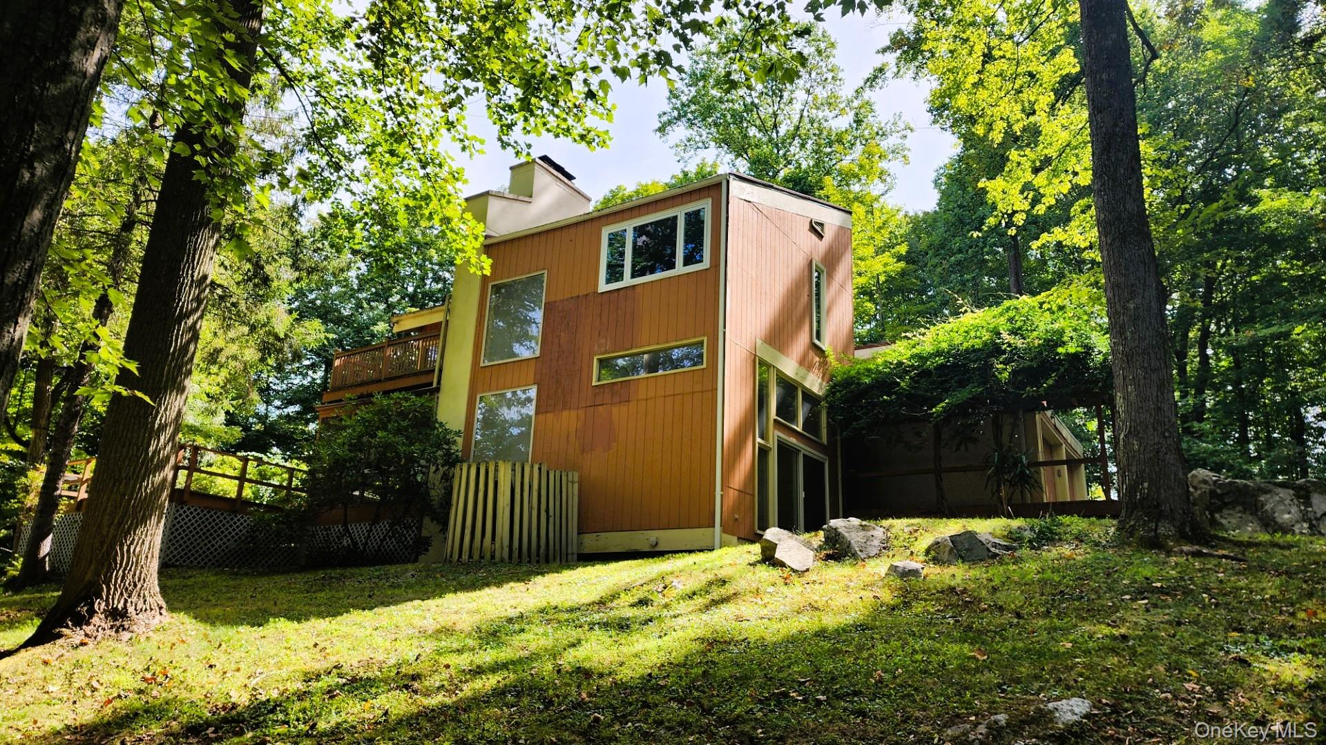 402 Hortontown Road, Hopewell Junction, NY 12533