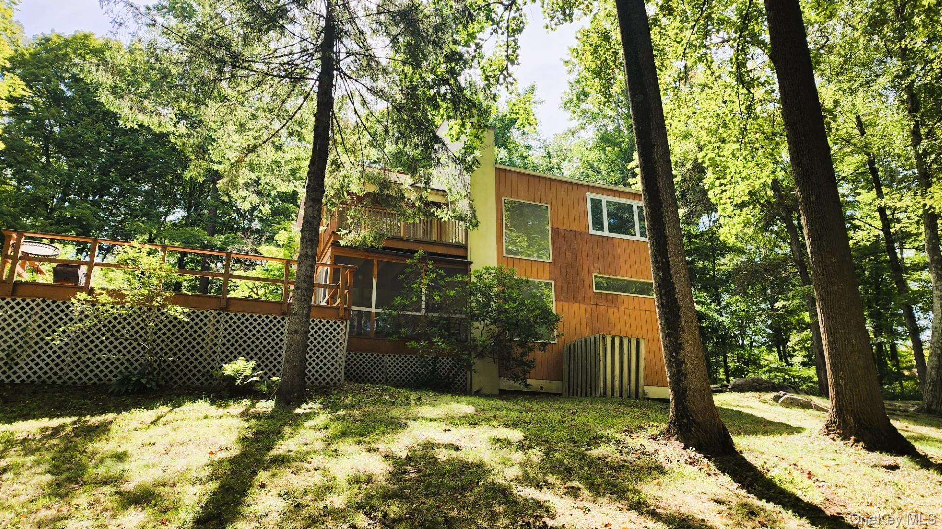 402 Hortontown Road, Hopewell Junction, NY 12533