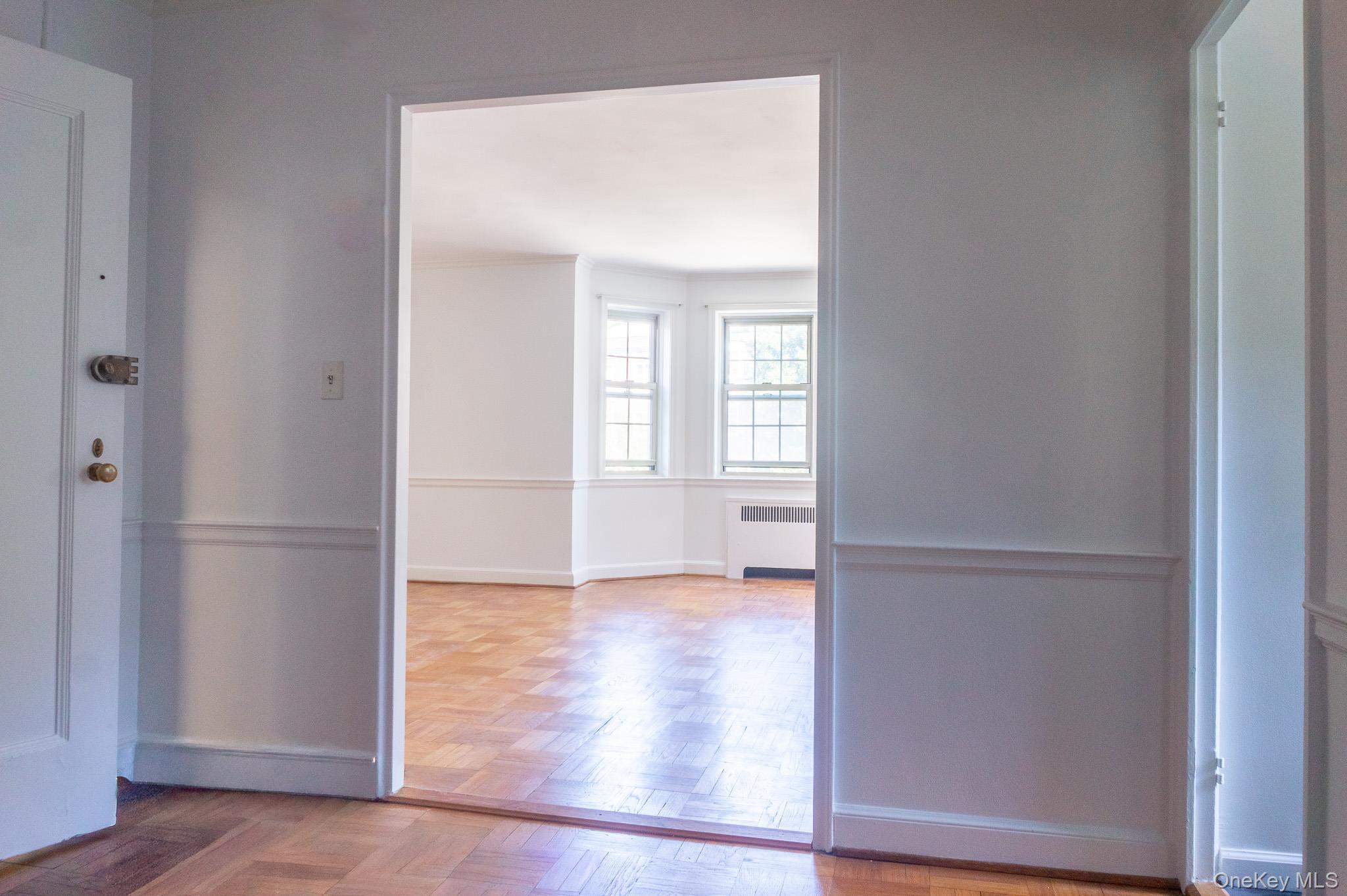 7 chateaux Circle # 7E, Scarsdale, NY 10583