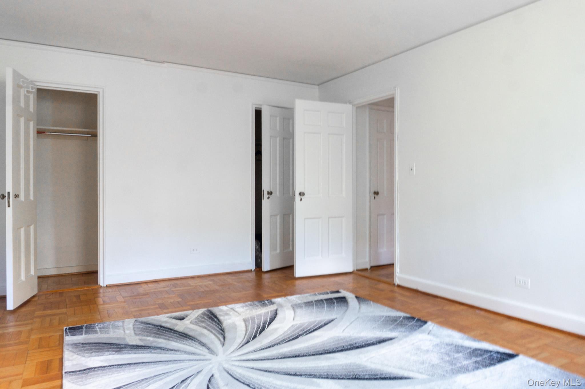 7 chateaux Circle # 7E, Scarsdale, NY 10583