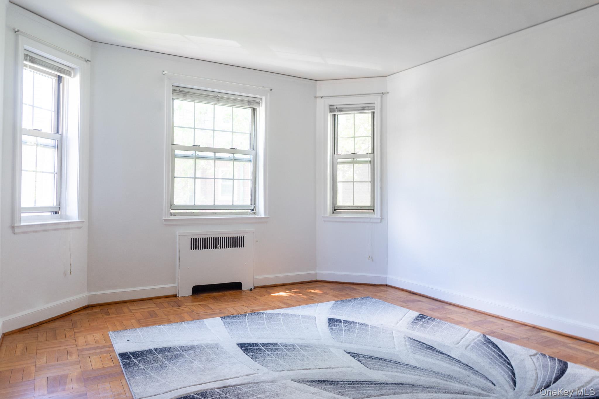 7 chateaux Circle # 7E, Scarsdale, NY 10583