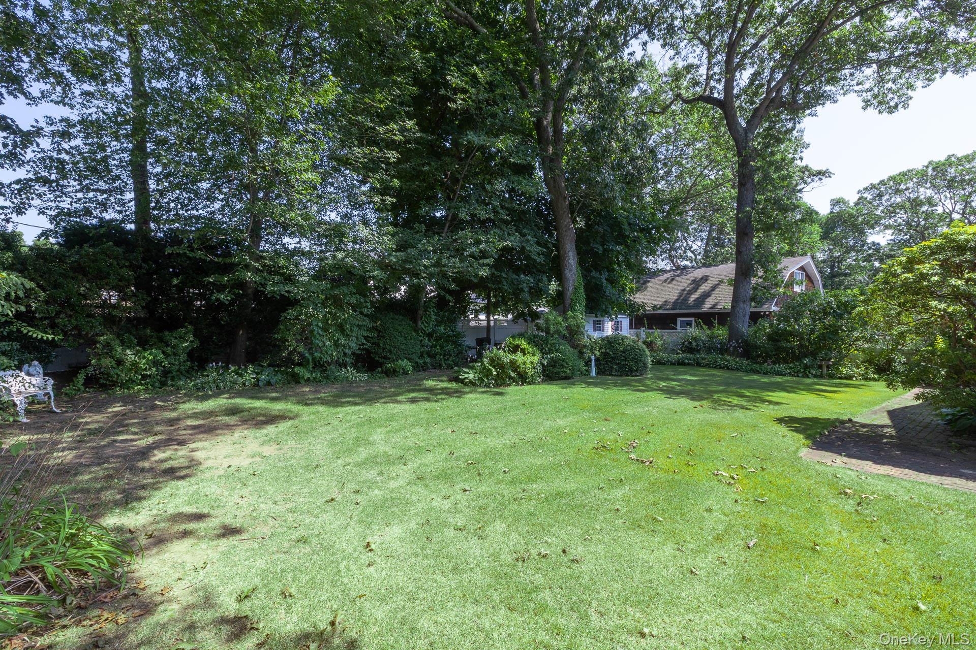 295 5th Street, Saint James, NY 11780