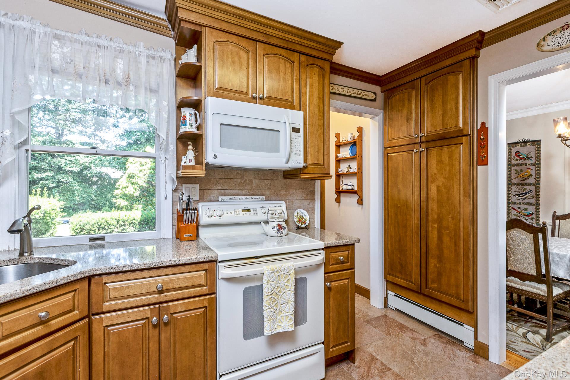 295 5th Street, Saint James, NY 11780