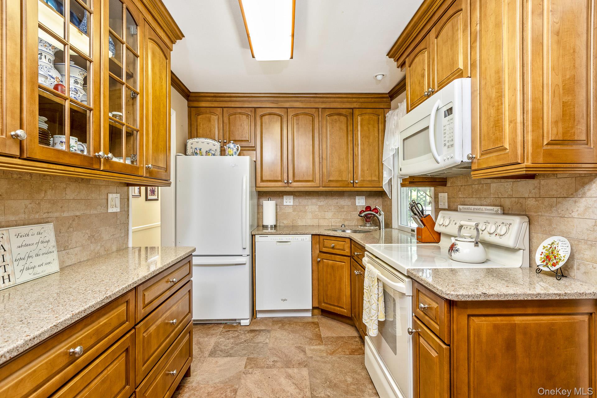 295 5th Street, Saint James, NY 11780