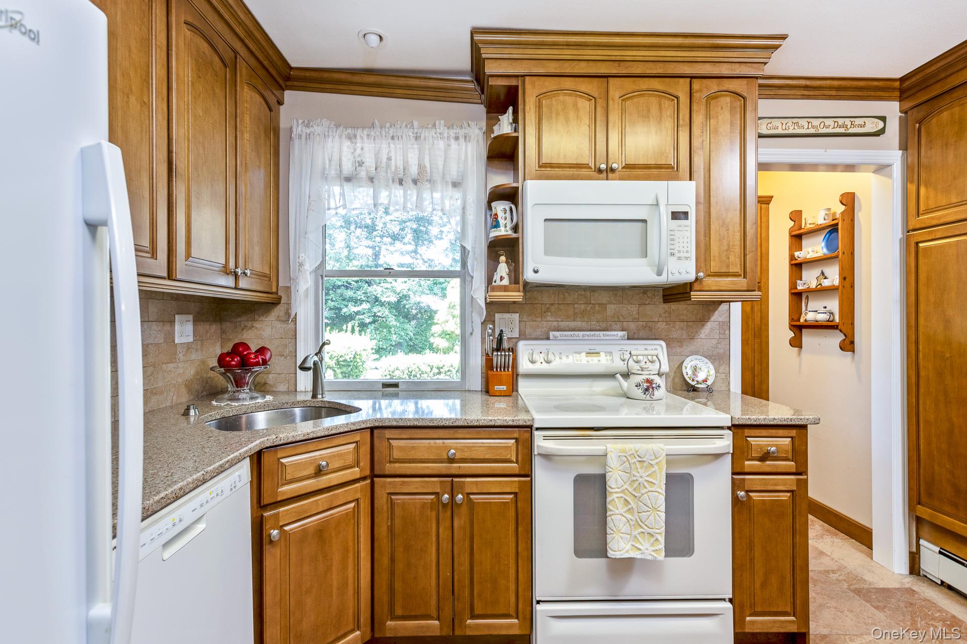 295 5th Street, Saint James, NY 11780