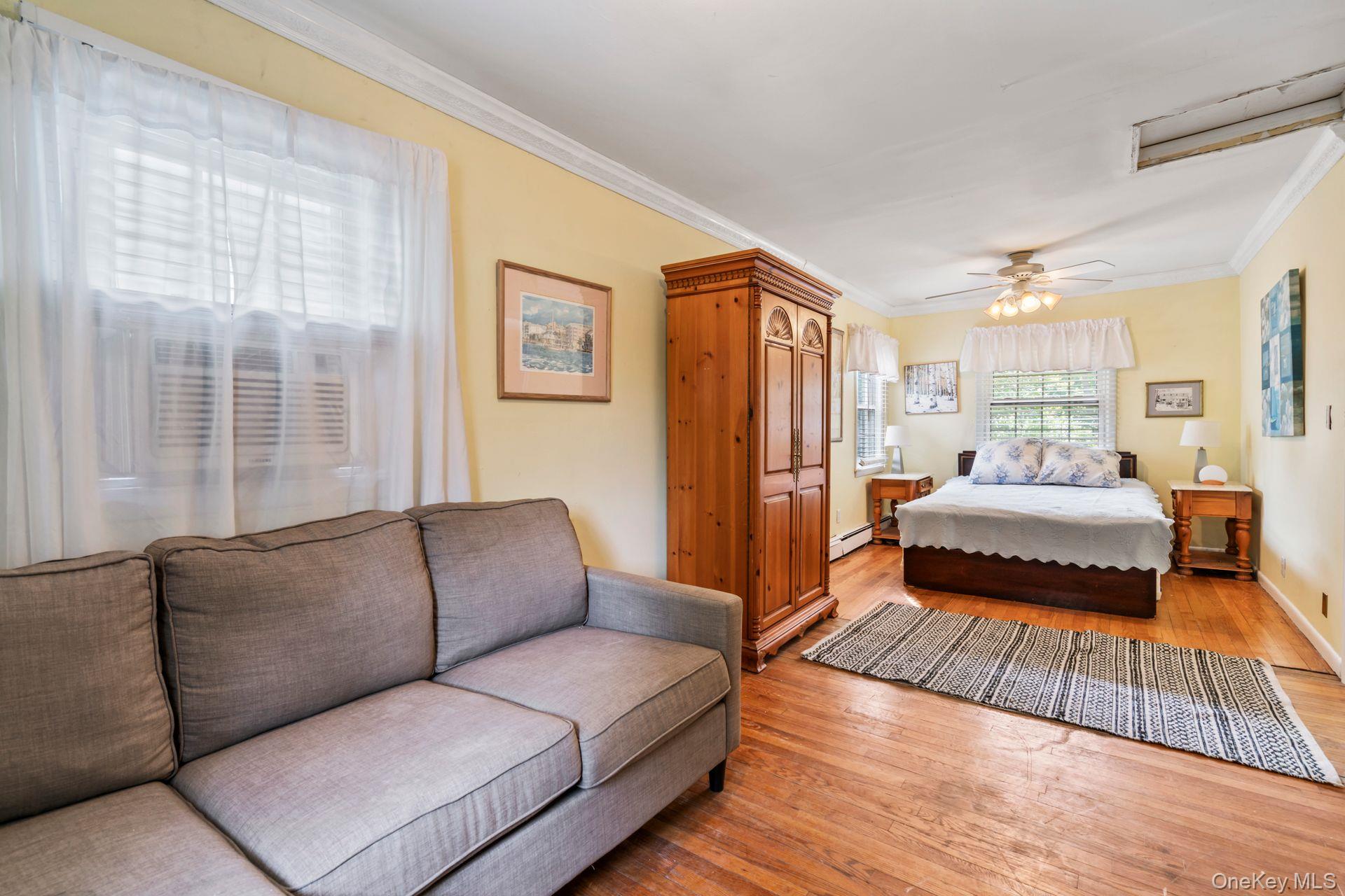 74 Tuscarora Drive, Centerport, NY 11721