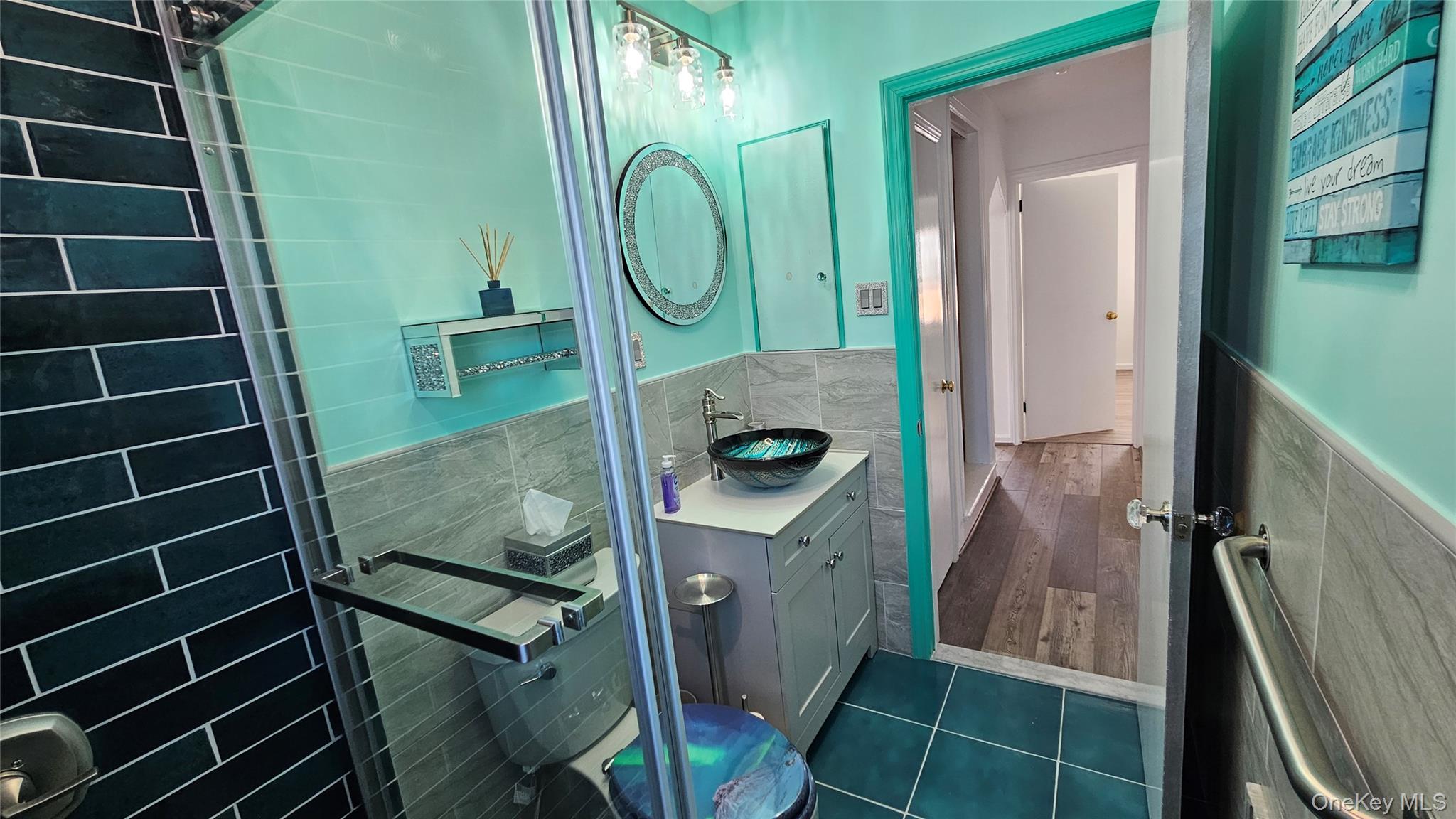 956 Hillside Boulevard, New Hyde Park, NY 11040