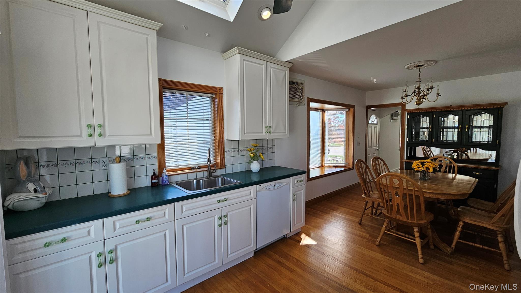 956 Hillside Boulevard, New Hyde Park, NY 11040