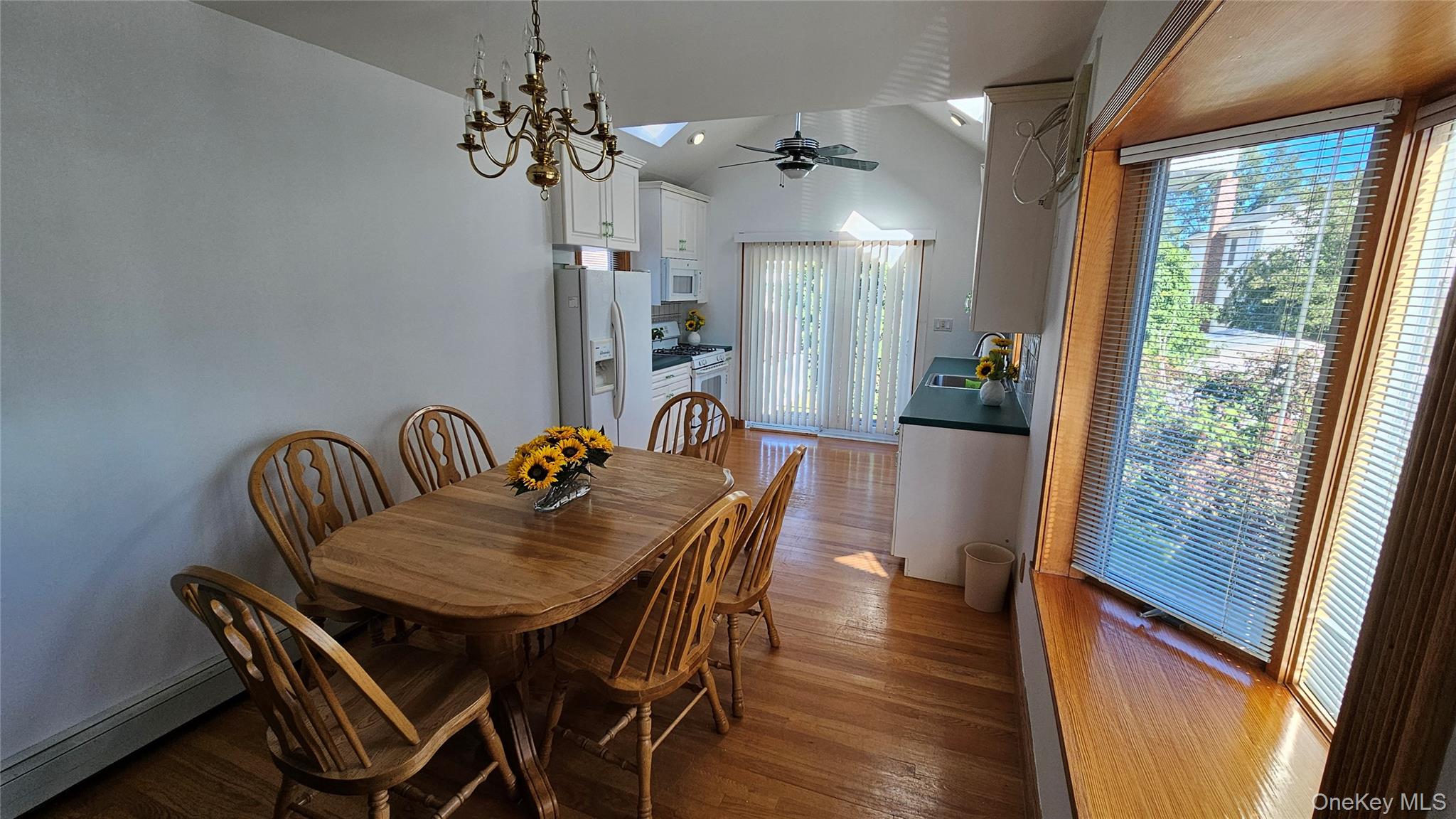 956 Hillside Boulevard, New Hyde Park, NY 11040