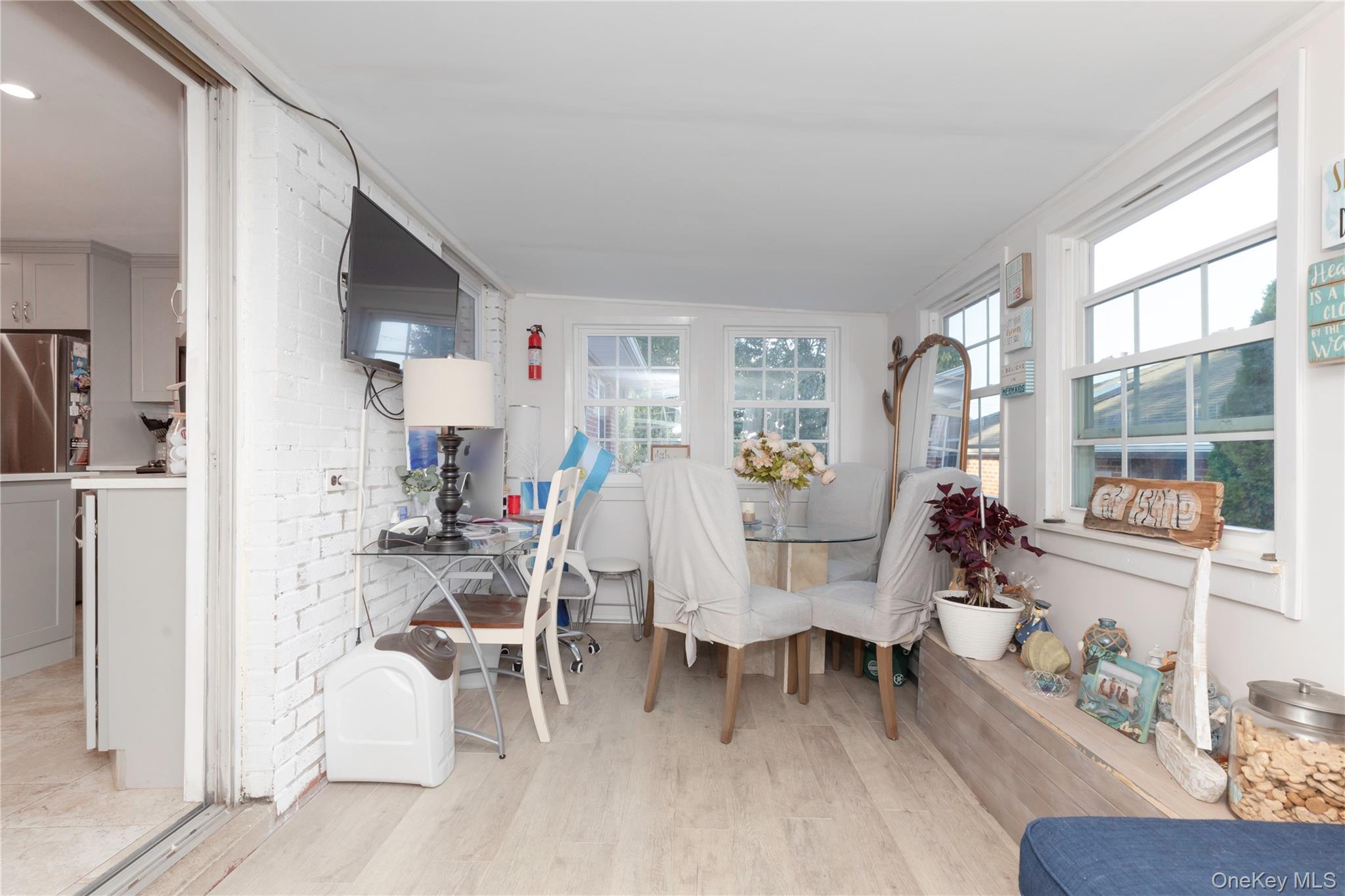 396 King Avenue, Bronx, NY 10464