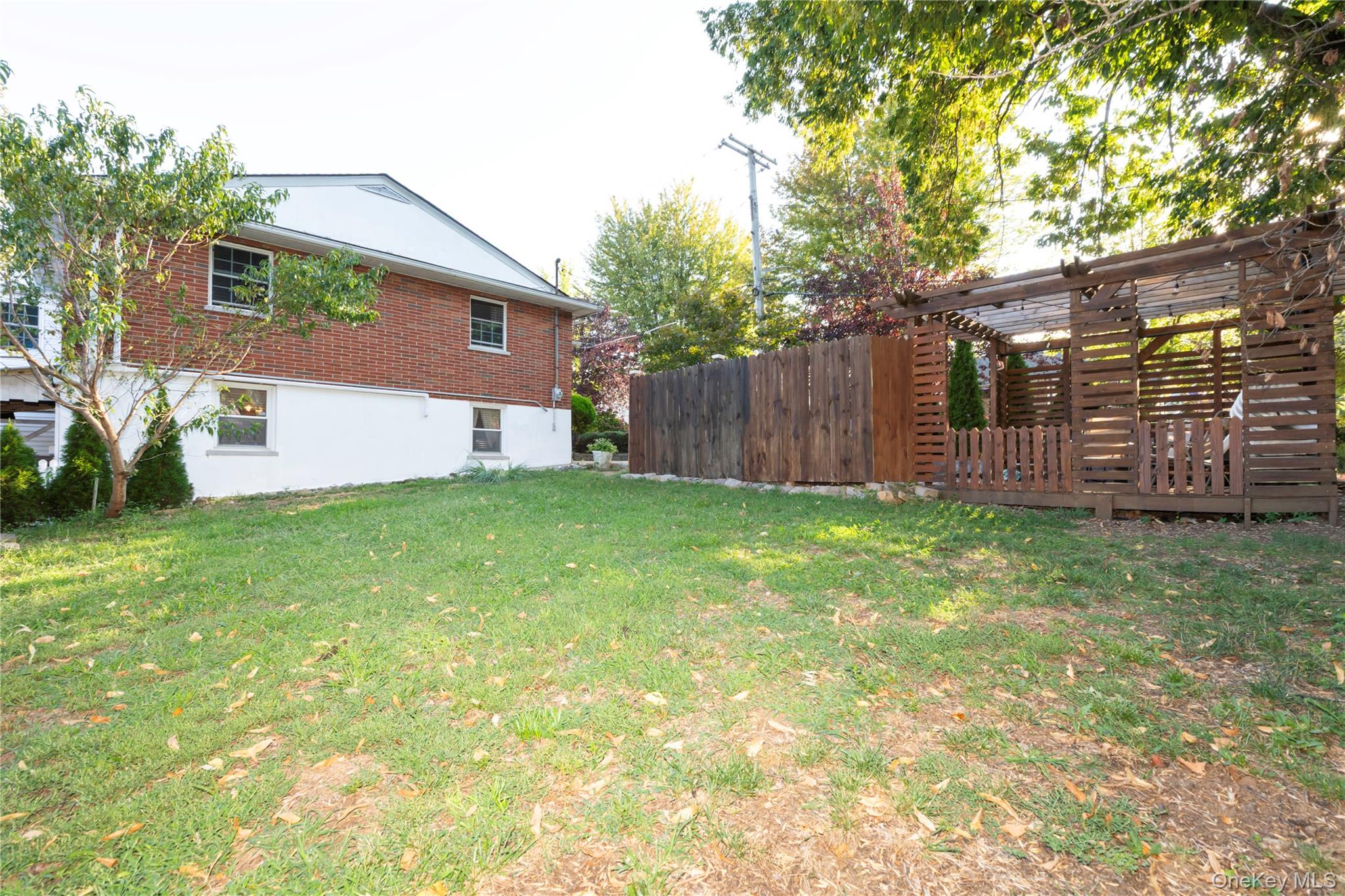 396 King Avenue, Bronx, NY 10464