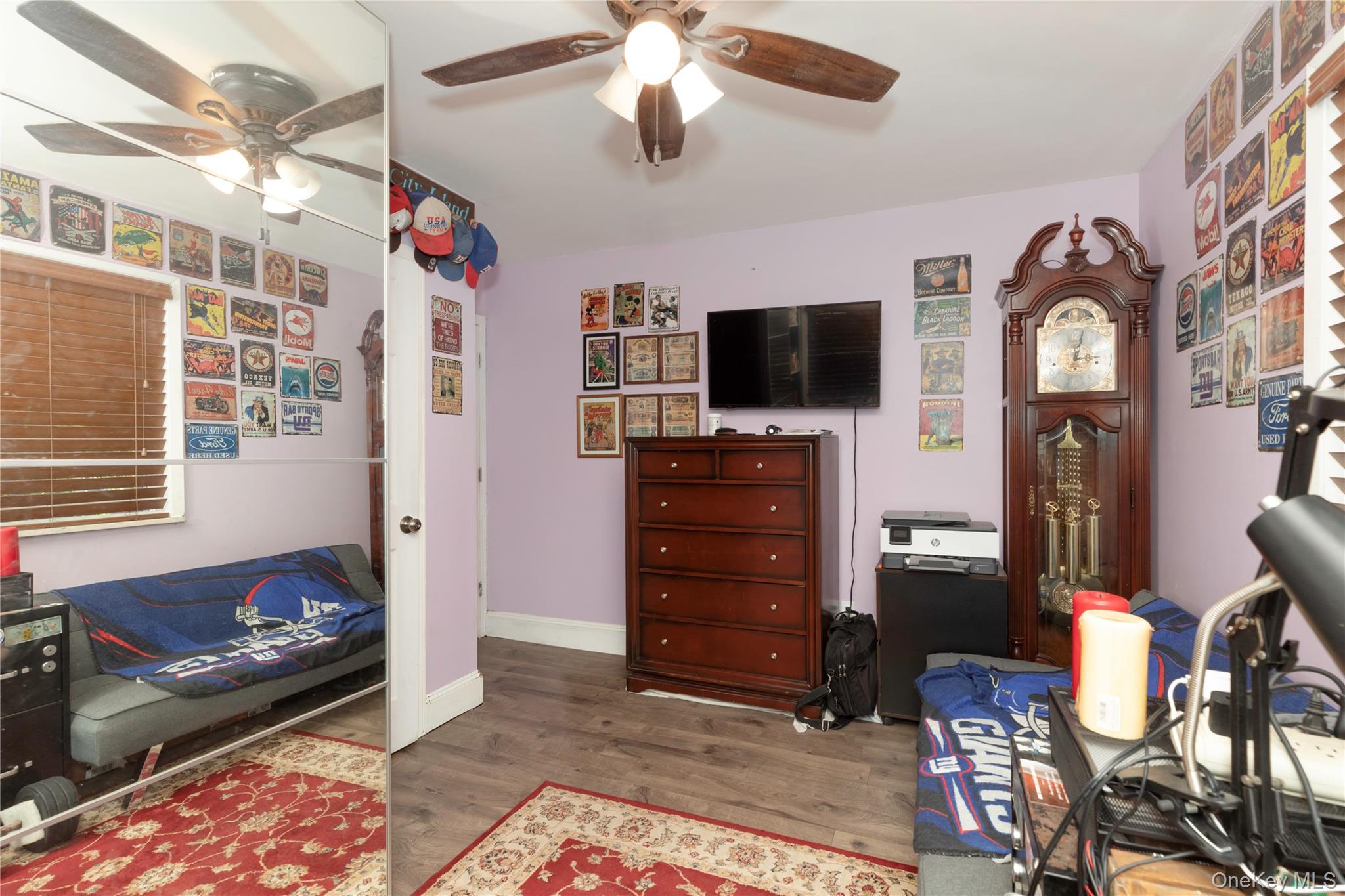 396 King Avenue, Bronx, NY 10464