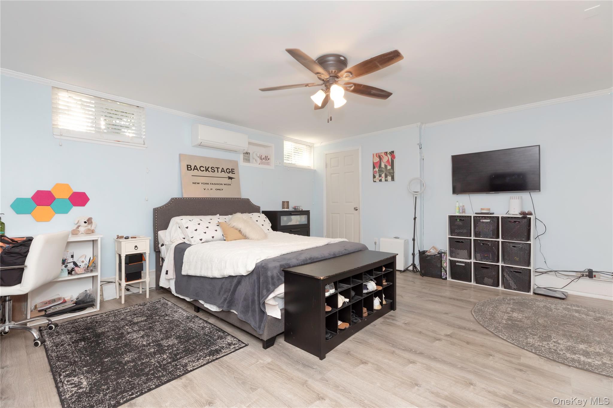 396 King Avenue, Bronx, NY 10464