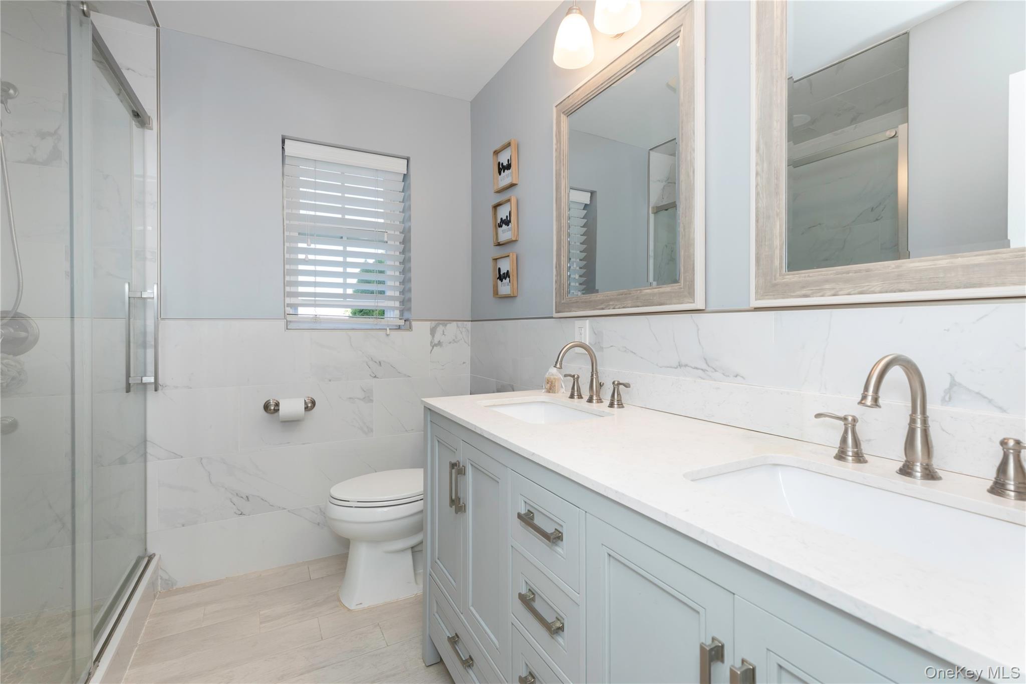 396 King Avenue, Bronx, NY 10464