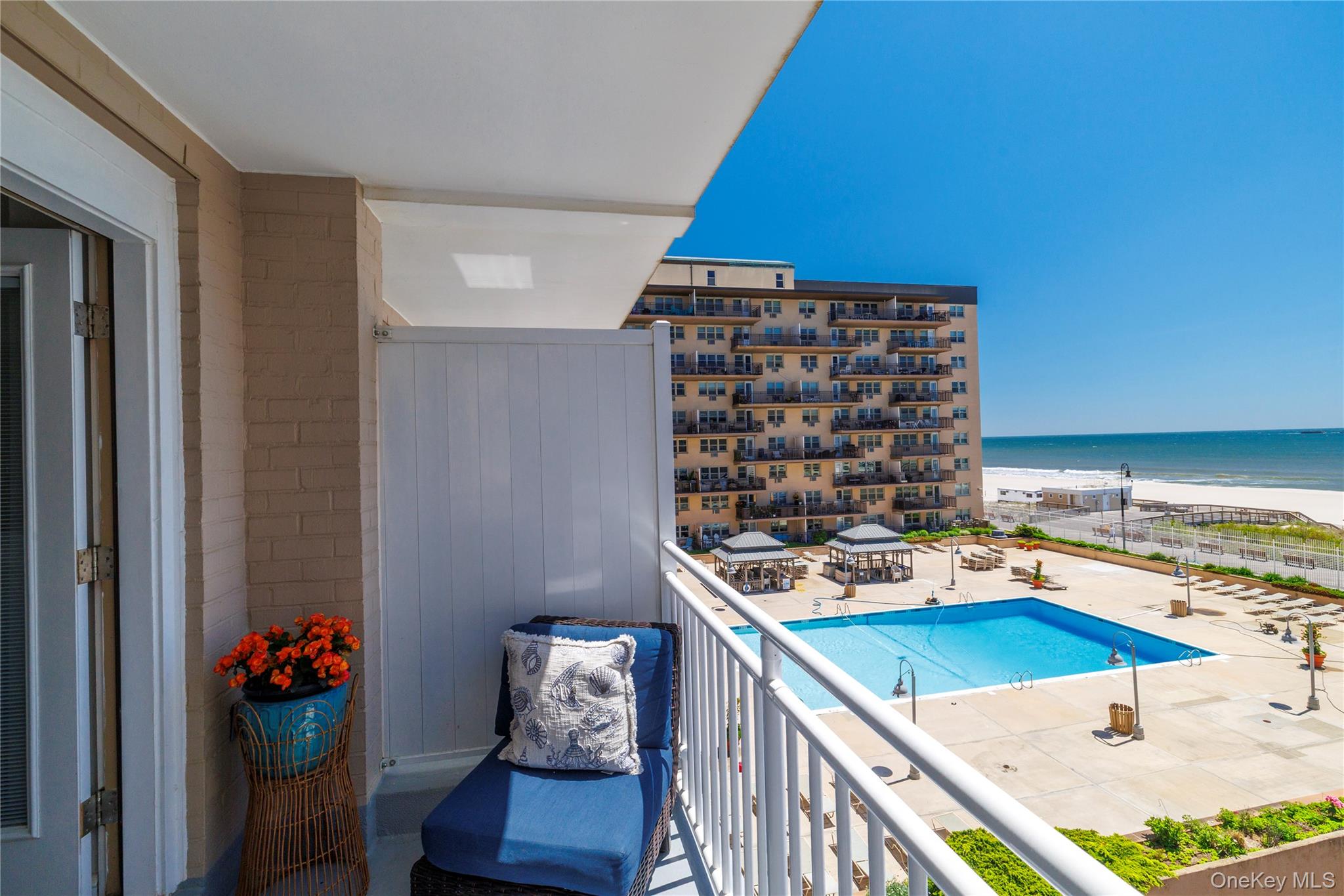 522 Shore Road # 4W, Long Beach, NY 11561