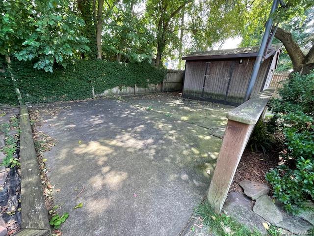 45 Cedar Avenue, Farmingdale, NY 11735