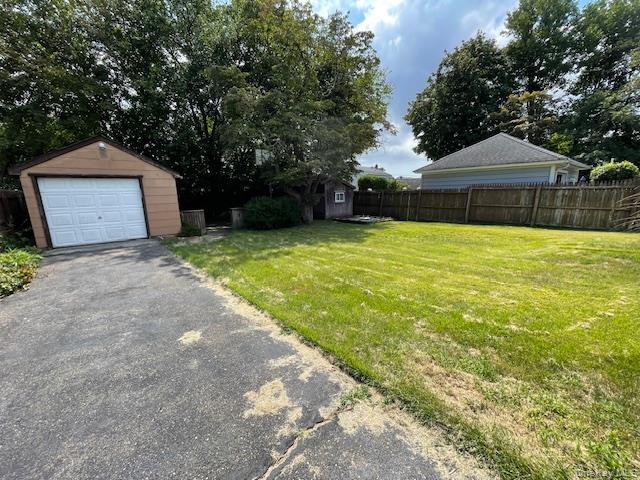 45 Cedar Avenue, Farmingdale, NY 11735